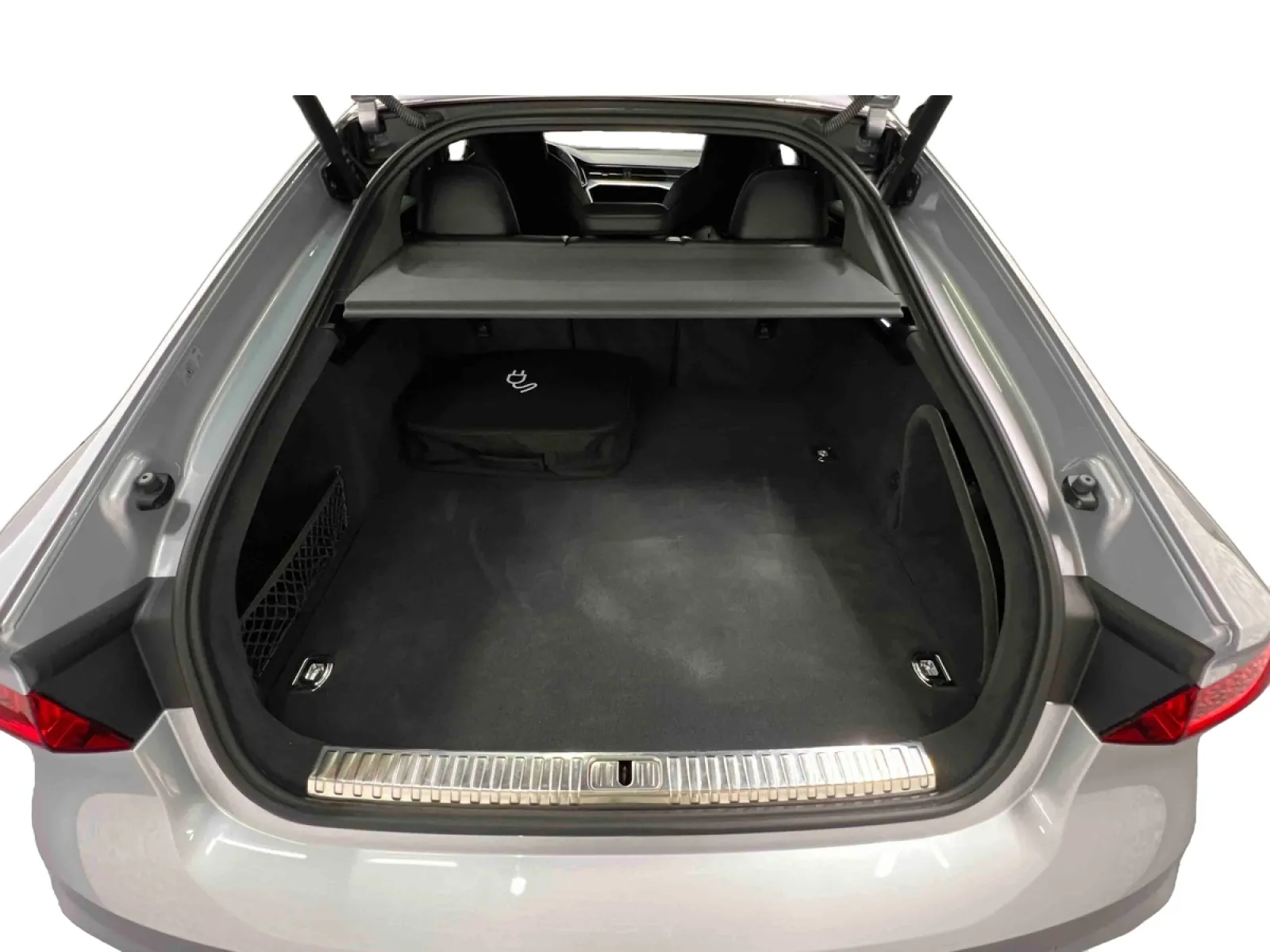 Acheter une audi A7 Sportback 55 TFSIe 367 S tronic 7 Quattro d’occasion avec 77583km disponible immédiatement - photo 13