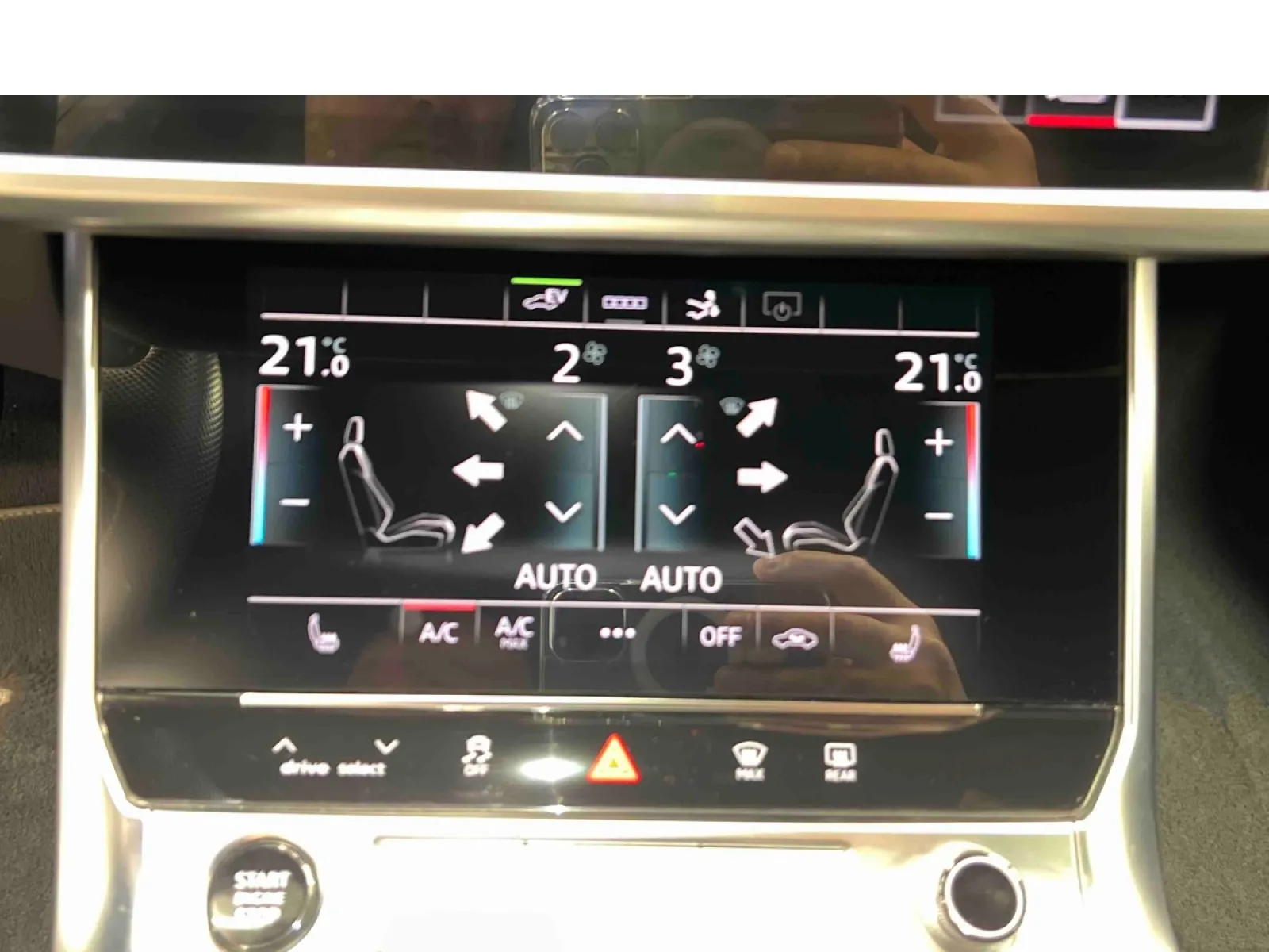Acheter une audi A7 Sportback 55 TFSIe 367 S tronic 7 Quattro d’occasion avec 77583km disponible immédiatement - photo 21