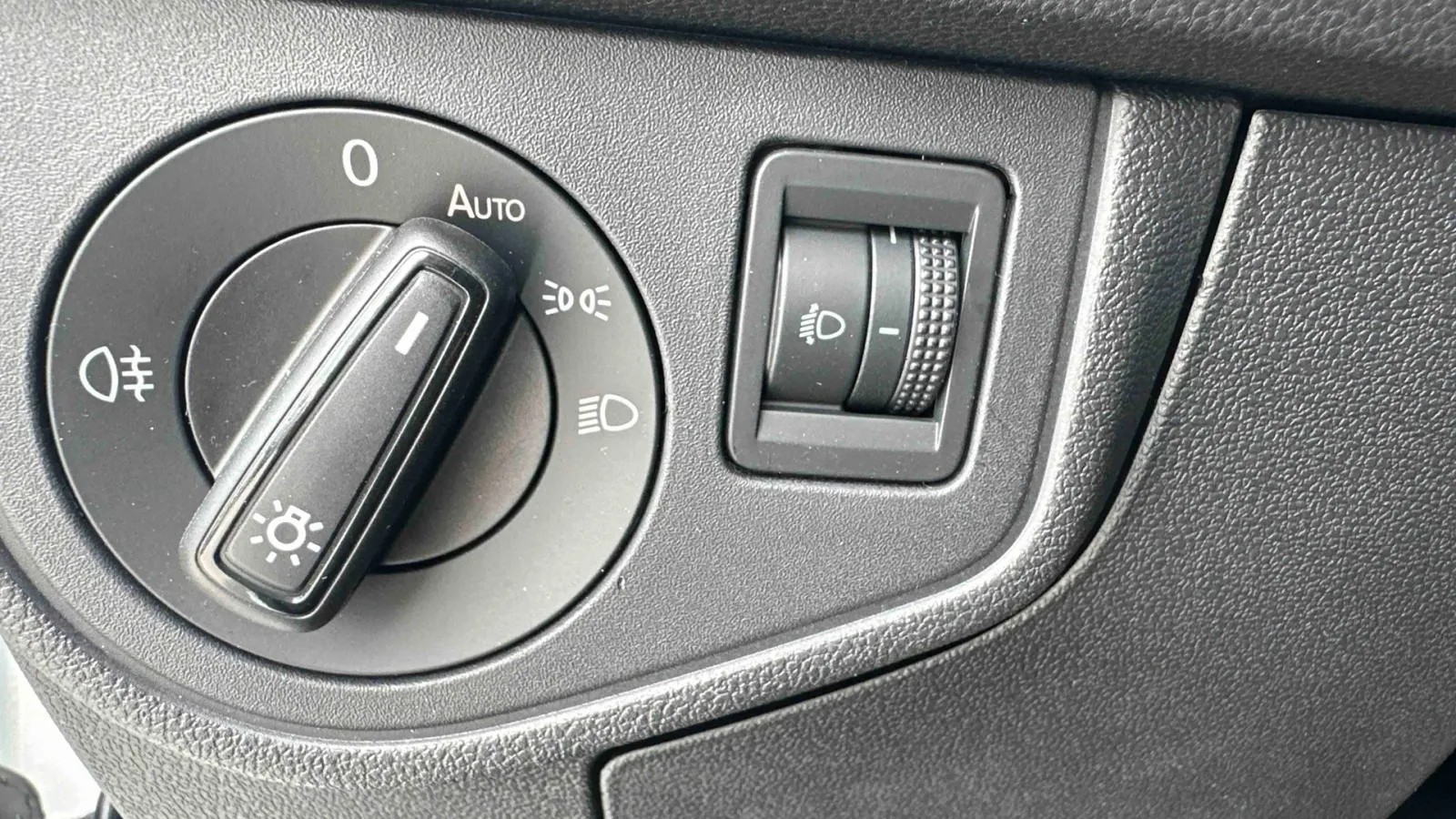 Acheter une volkswagen Polo 1.0 TSI 95 S&S BVM5 d’occasion avec 5960km disponible immédiatement - photo 17
