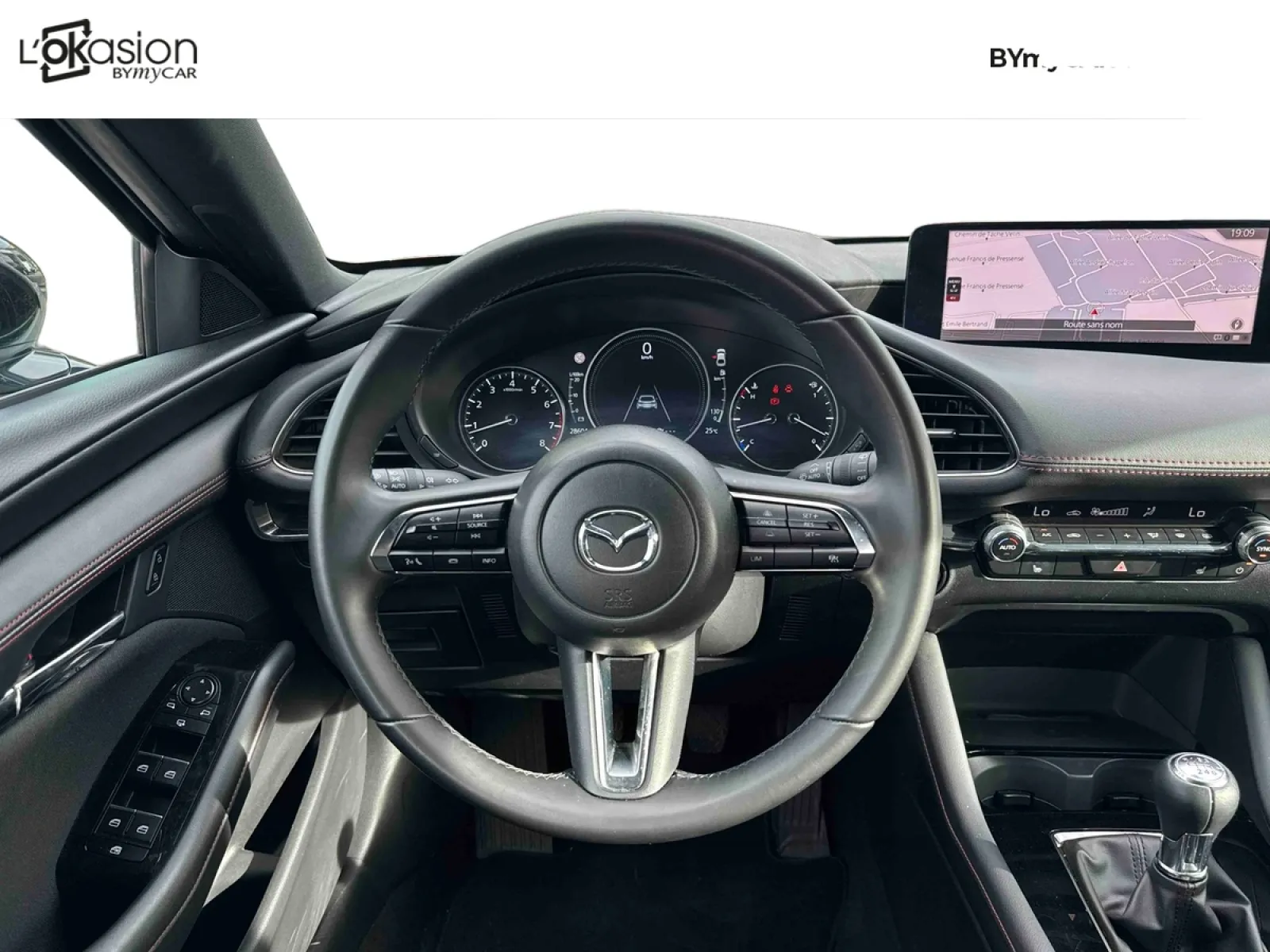 Acheter une mazda Mazda3 5 portes 2.5L e-SKYACTIV-G M Hybrid 140 ch BVM6 d’occasion avec 28073km disponible immédiatement - photo 10