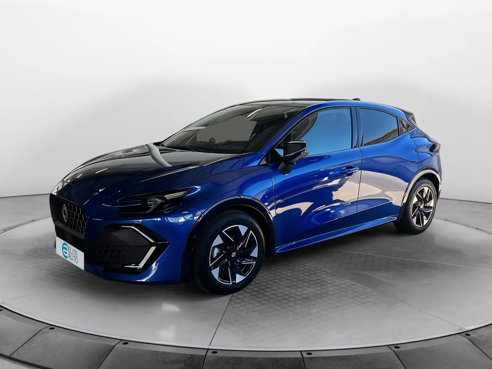 Acheter une renault Clio E-Tech full hybrid 160 ch d’occasion avec 9066km disponible immédiatement - photo 1