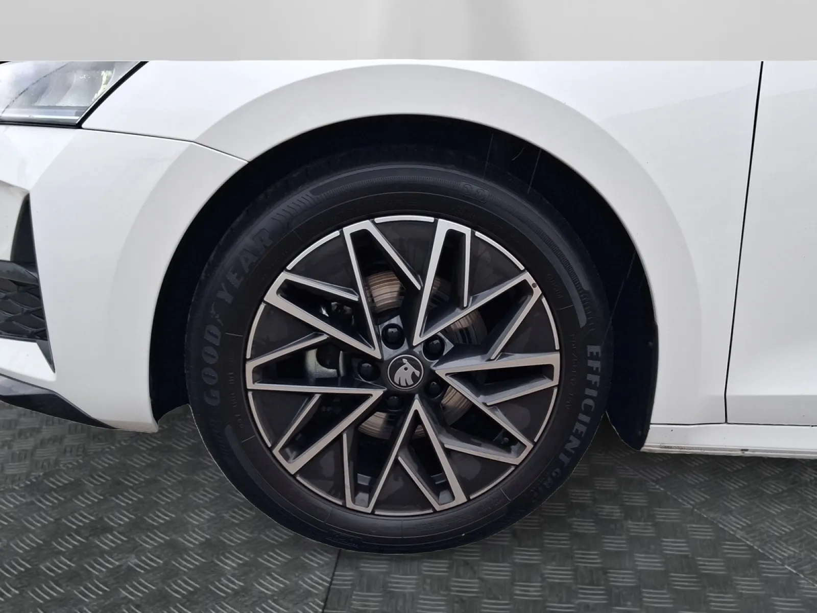 Acheter une skoda Octavia Combi 1.5 TSI Hybrid 150 ch ACT DSG7 d’occasion avec 37730km disponible immédiatement - photo 18