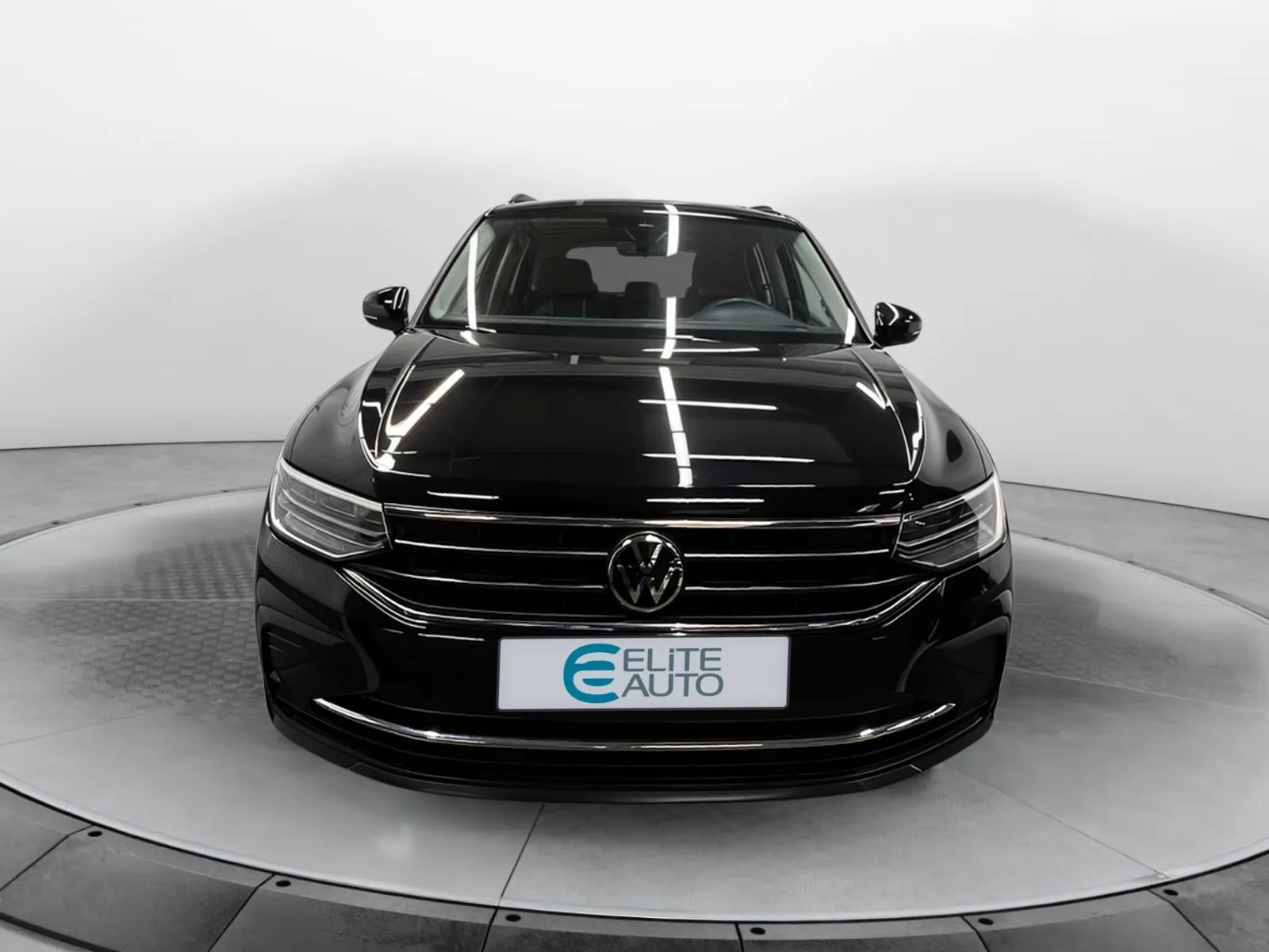 Acheter une volkswagen Tiguan 2.0 TDI 150ch DSG7 d’occasion avec 83197km disponible immédiatement - photo 8