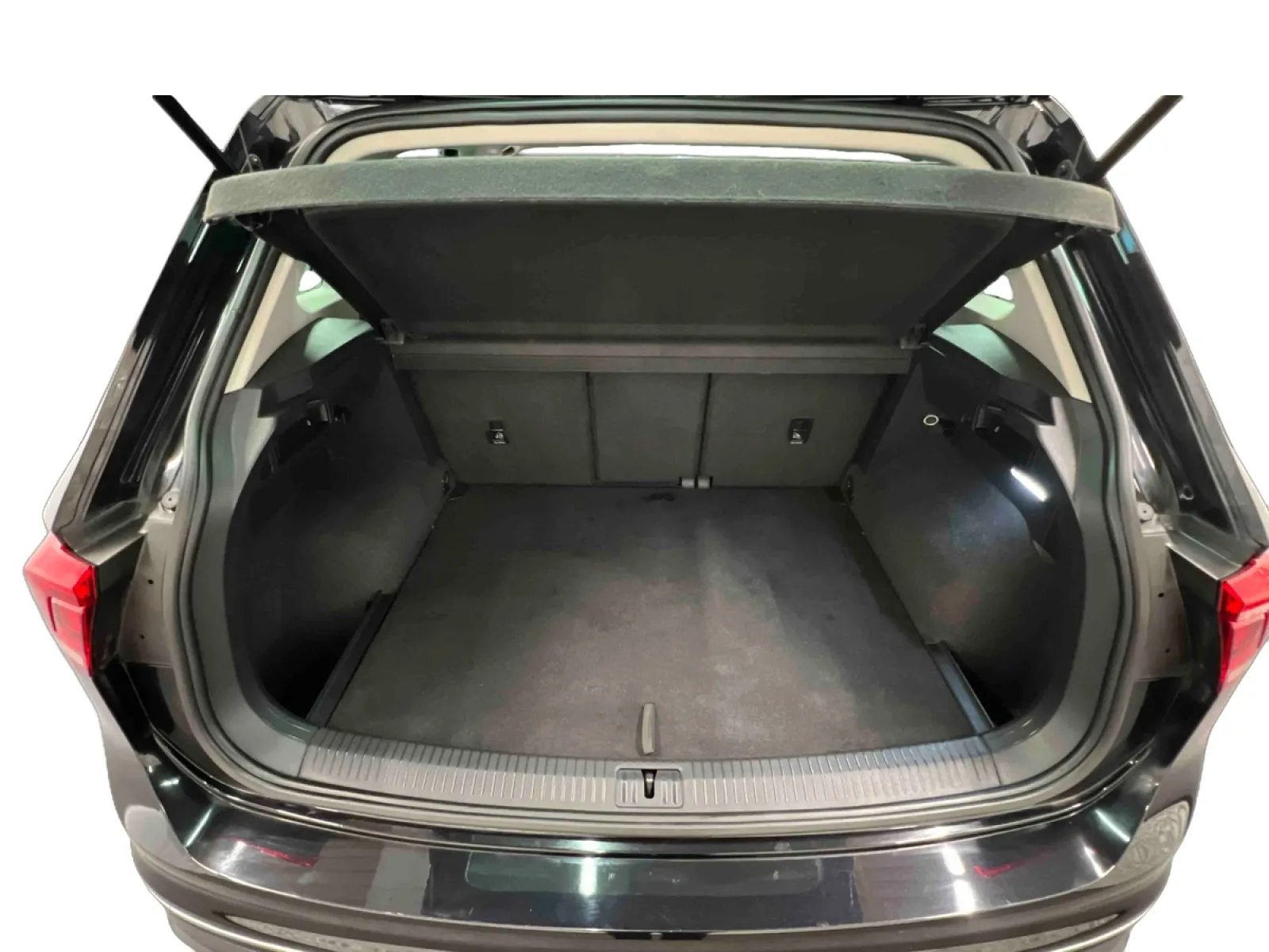 Acheter une volkswagen Tiguan 2.0 TDI 150ch DSG7 d’occasion avec 83197km disponible immédiatement - photo 13