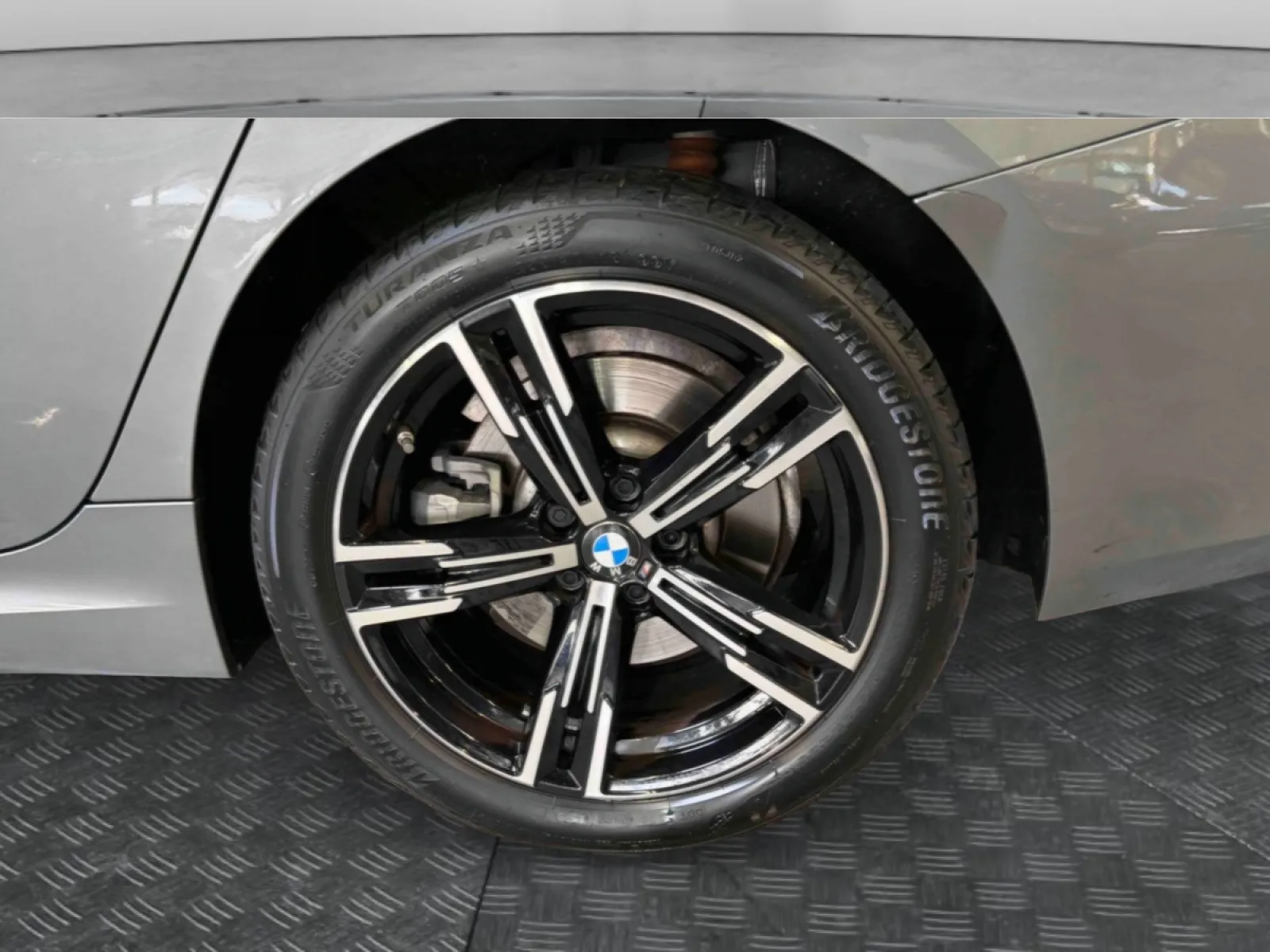 Acheter une bmw Touring 330e 292 ch BVA8 d’occasion avec 39999km disponible immédiatement - photo 18