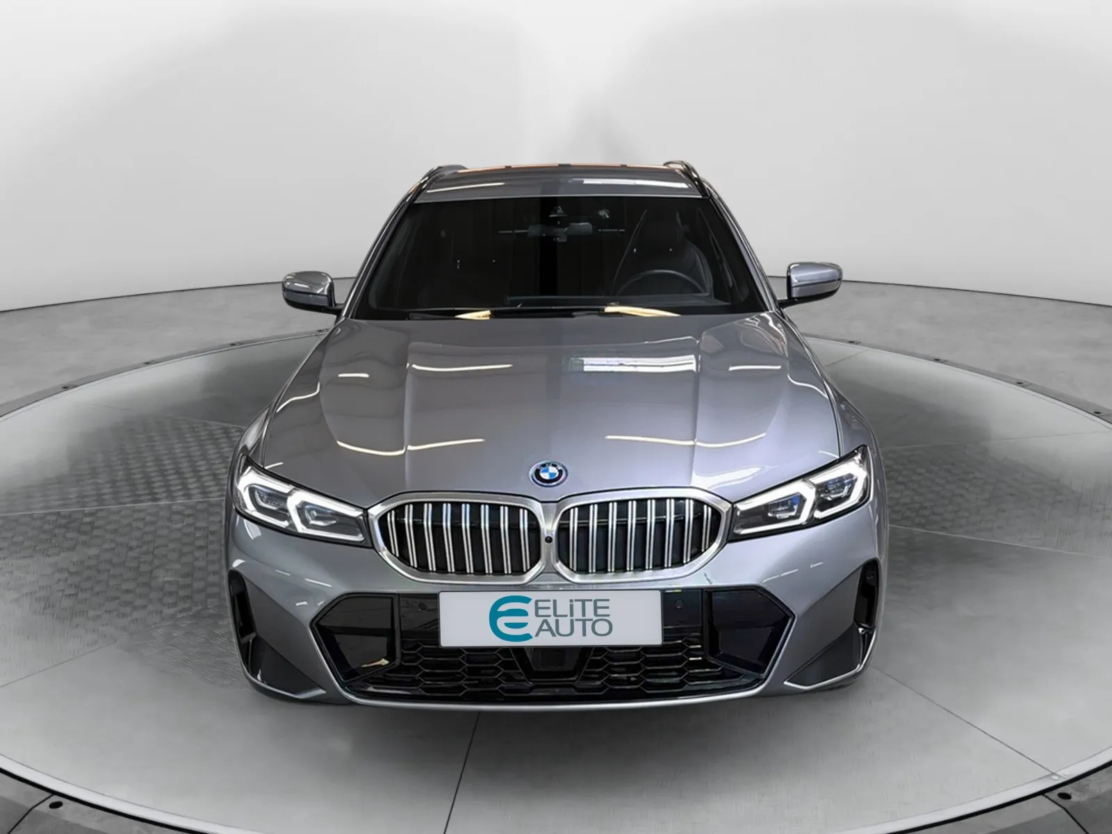 Acheter une bmw Touring 330e 292 ch BVA8 d’occasion avec 39999km disponible immédiatement - photo 8