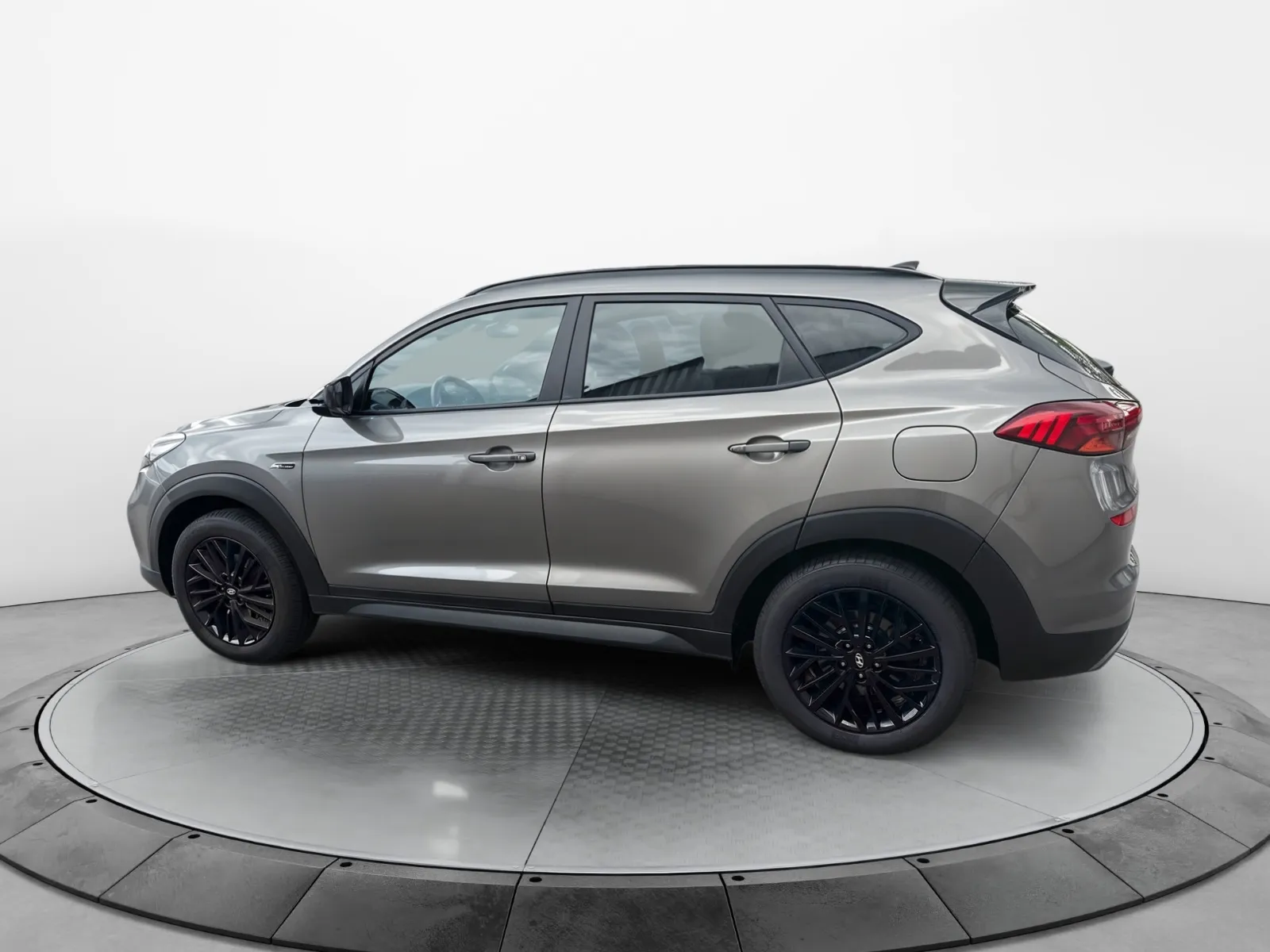 Acheter une hyundai Tucson 1.6 CRDi 115 hybrid 48V d’occasion avec 79778km disponible immédiatement - photo 2