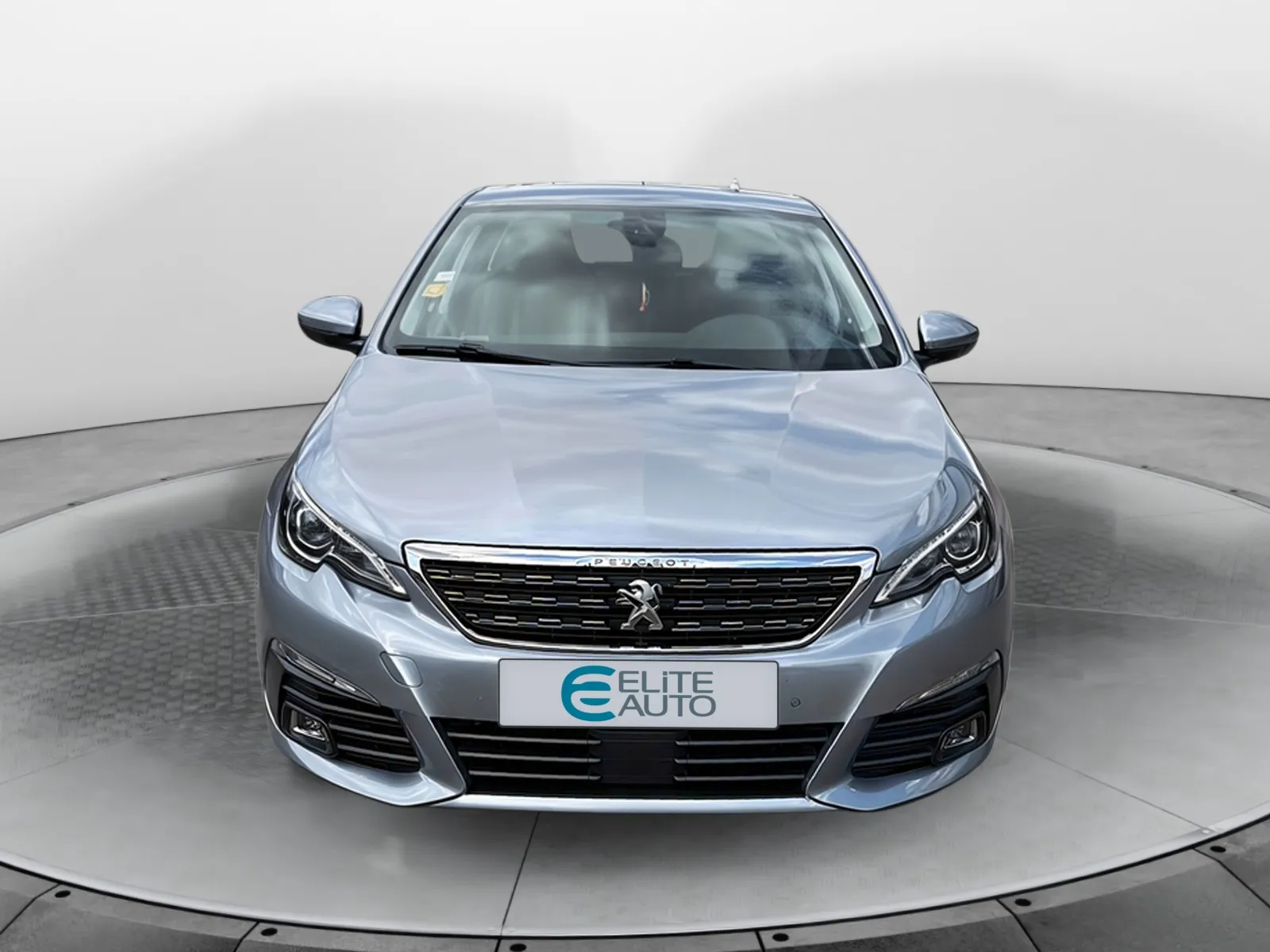 Acheter une peugeot 308 BlueHDi 130ch S&S EAT8 d’occasion avec 57099km disponible immédiatement - photo 8