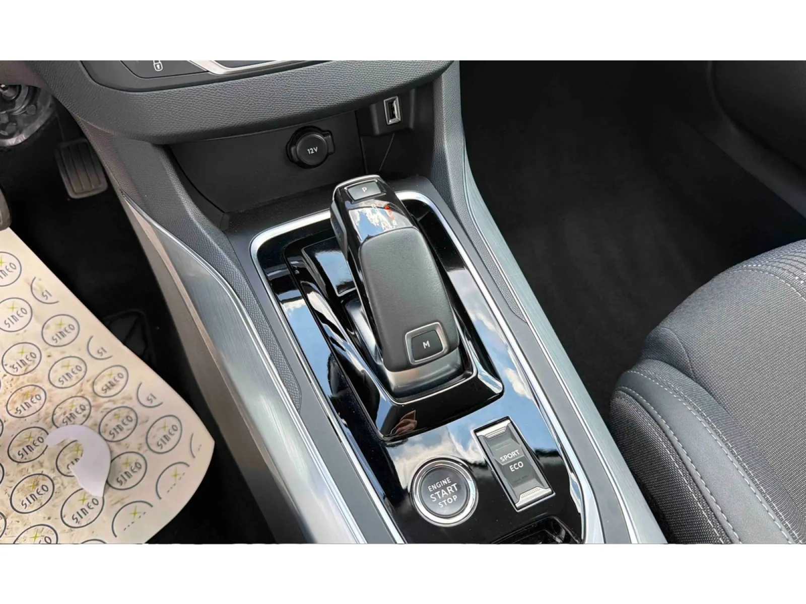 Acheter une peugeot 308 BlueHDi 130ch S&S EAT8 d’occasion avec 57099km disponible immédiatement - photo 22