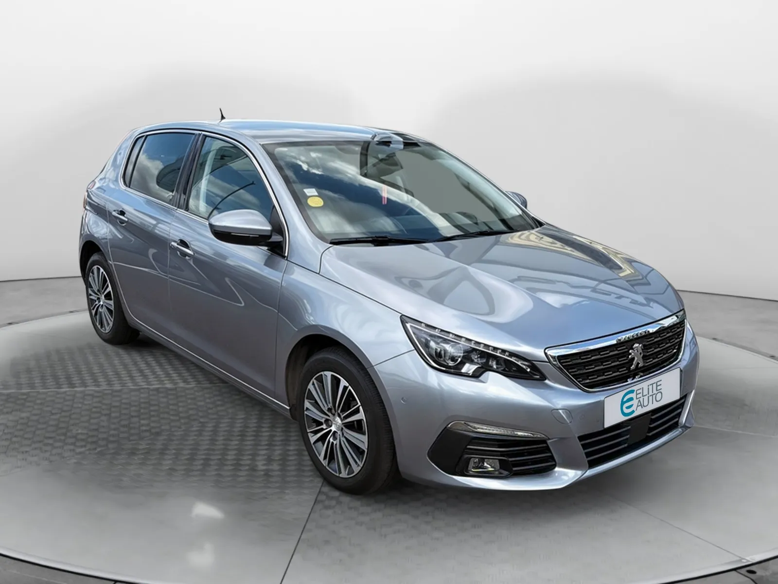 Acheter une peugeot 308 BlueHDi 130ch S&S EAT8 d’occasion avec 57099km disponible immédiatement - photo 7