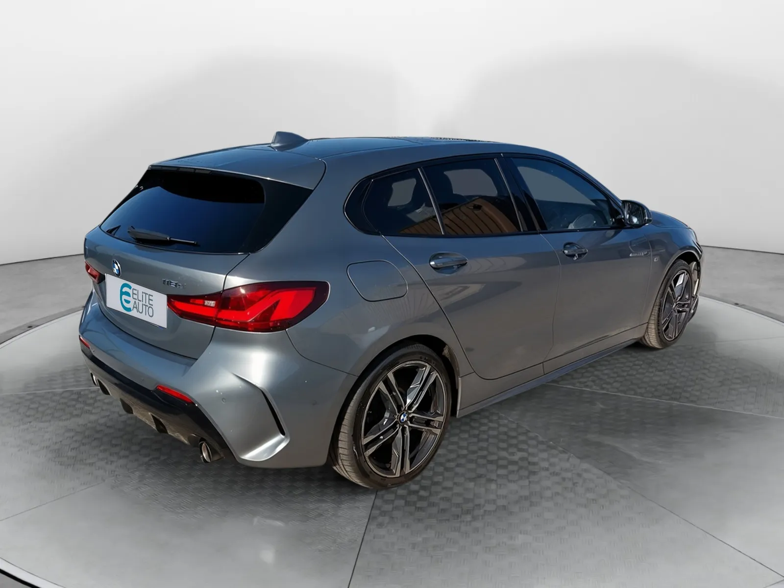 Acheter une bmw 118d 150 ch BVA8 d’occasion avec 55971km disponible immédiatement - photo 5