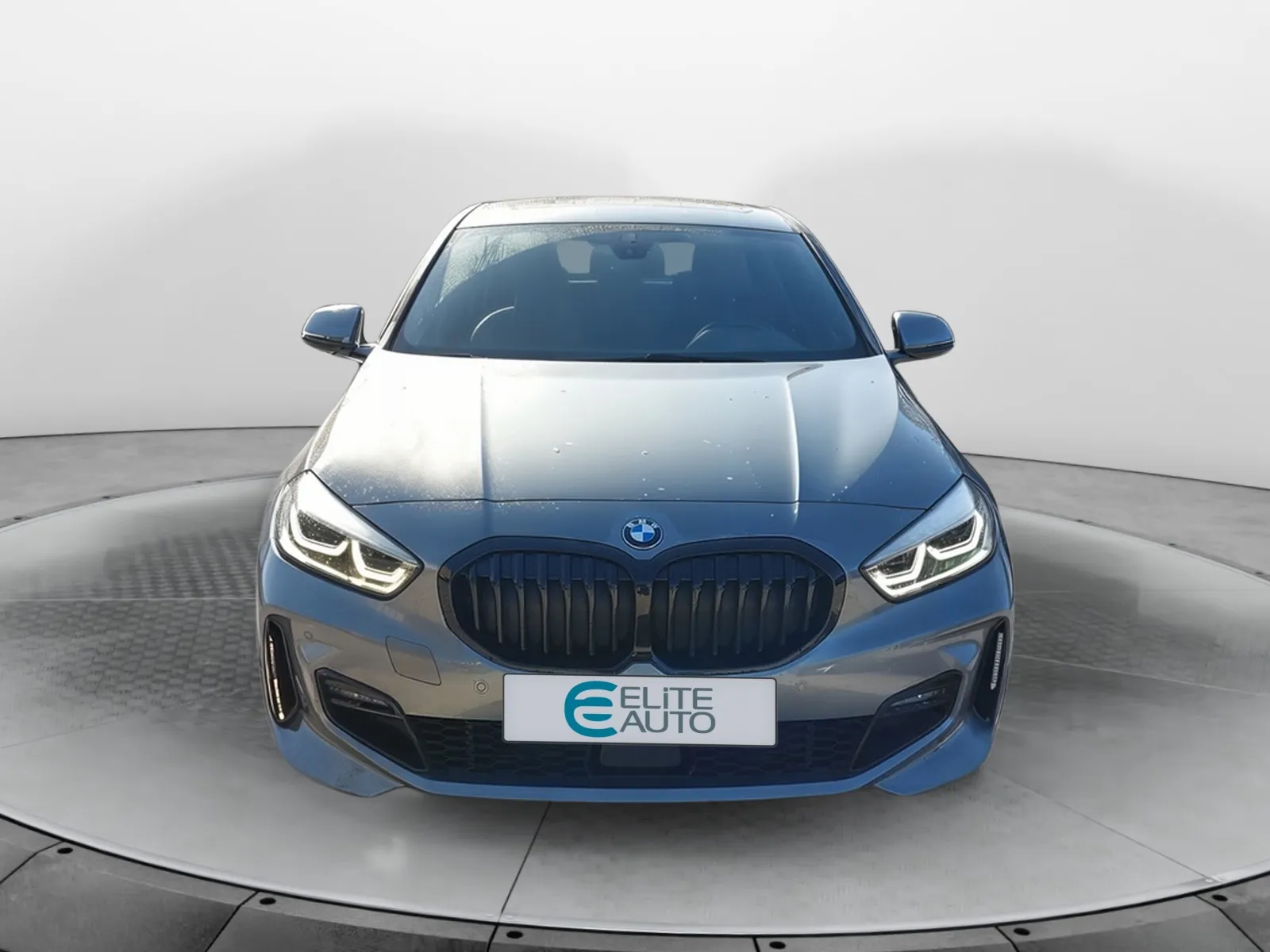 Acheter une bmw 118d 150 ch BVA8 d’occasion avec 55971km disponible immédiatement - photo 8
