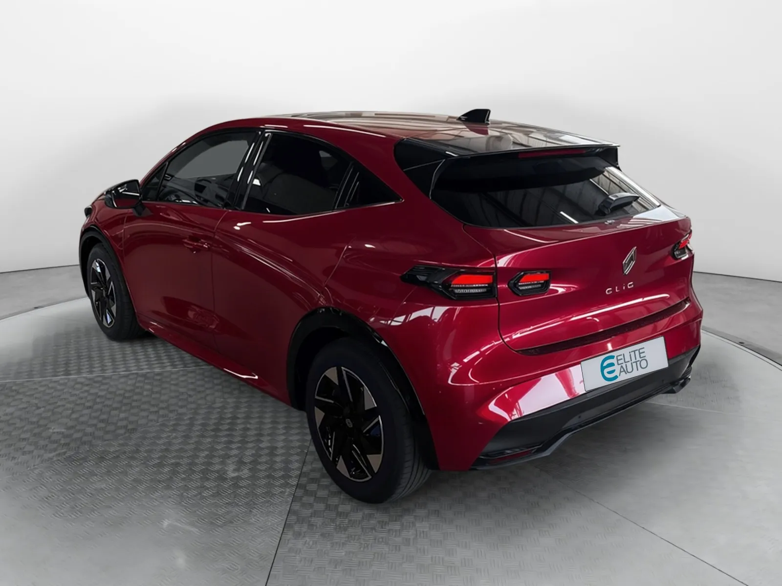 Acheter une renault Clio E-Tech full hybrid 160 ch d’occasion avec 4939km disponible immédiatement - photo 3