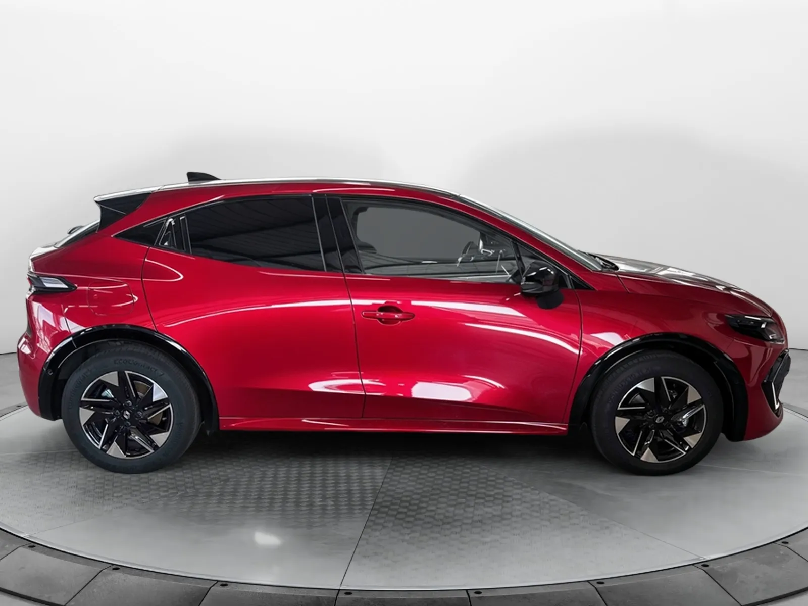 Acheter une renault Clio E-Tech full hybrid 160 ch d’occasion avec 4939km disponible immédiatement - photo 6
