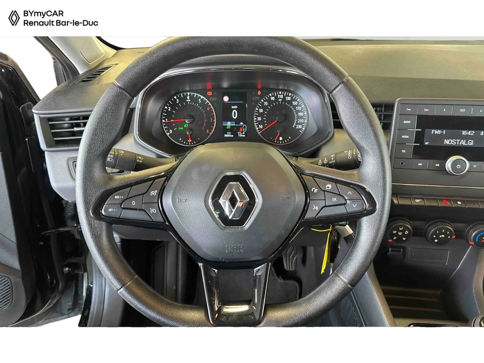 Acheter une renault Clio SCe 65 d’occasion avec 40000km disponible immédiatement - photo 10