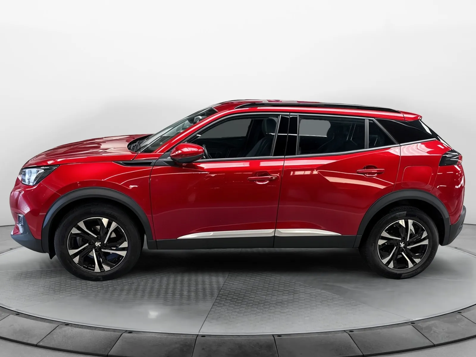 Acheter une peugeot 2008 PureTech 130 S&S EAT8 d’occasion avec 82600km disponible immédiatement - photo 2
