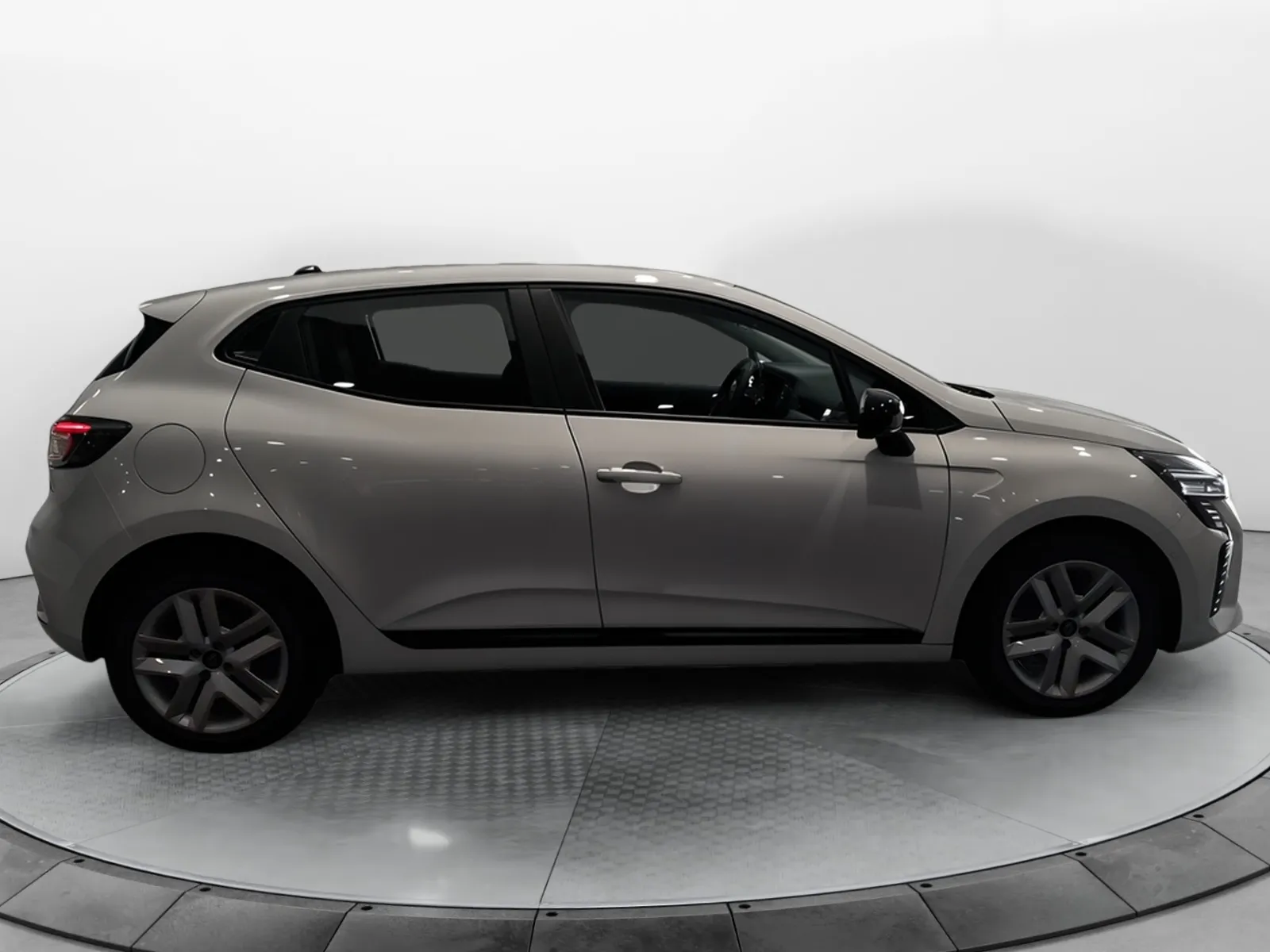 Acheter une renault Clio TCe 90 ch GSR2 d’occasion avec 10km disponible immédiatement - photo 6