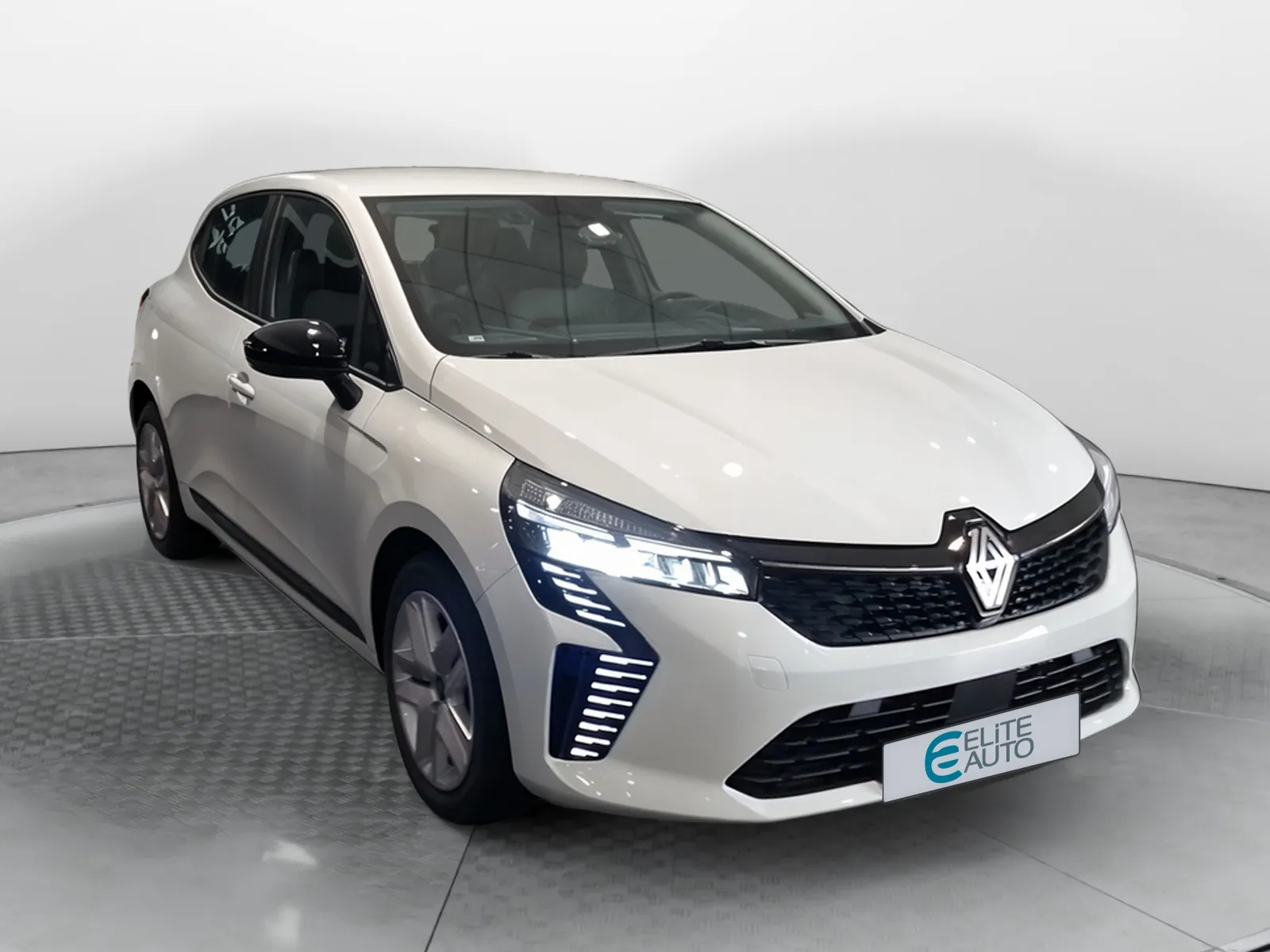 Acheter une renault Clio TCe 90 ch GSR2 d’occasion avec 10km disponible immédiatement - photo 7