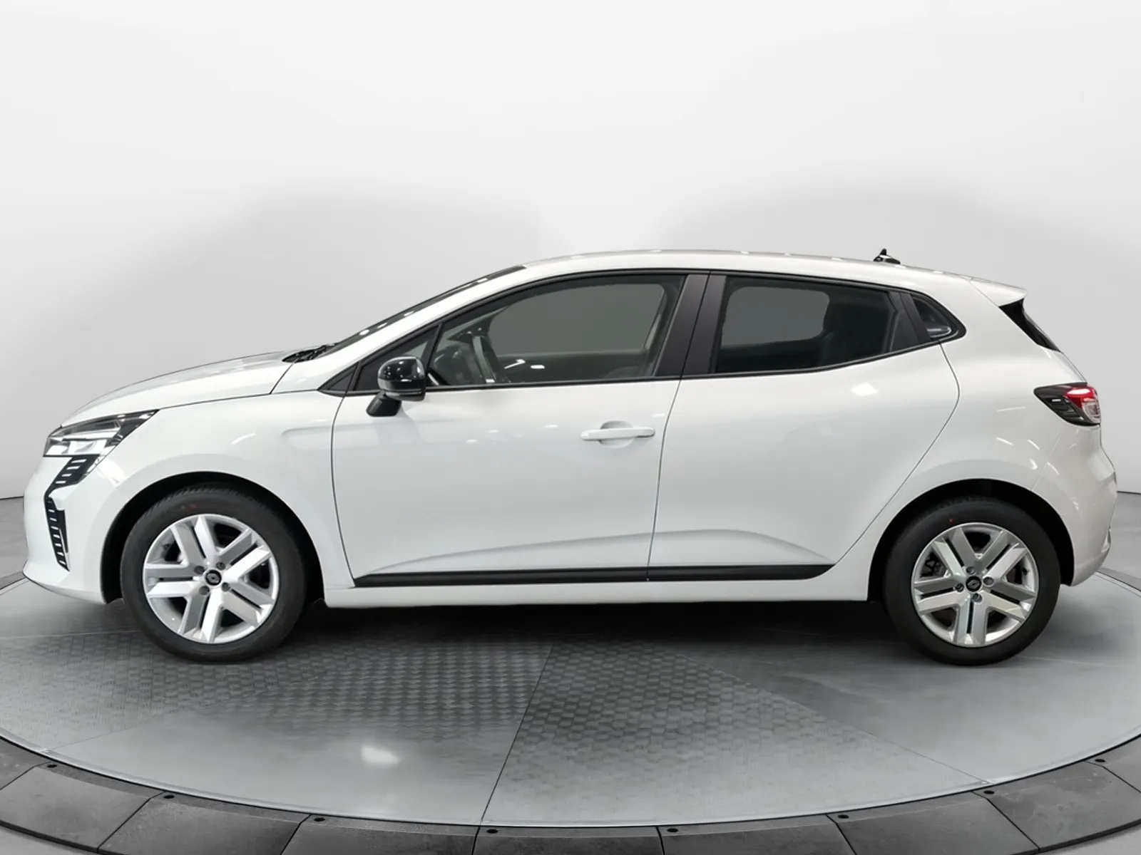 Acheter une renault Clio TCe 90 ch GSR2 d’occasion avec 10km disponible immédiatement - photo 2