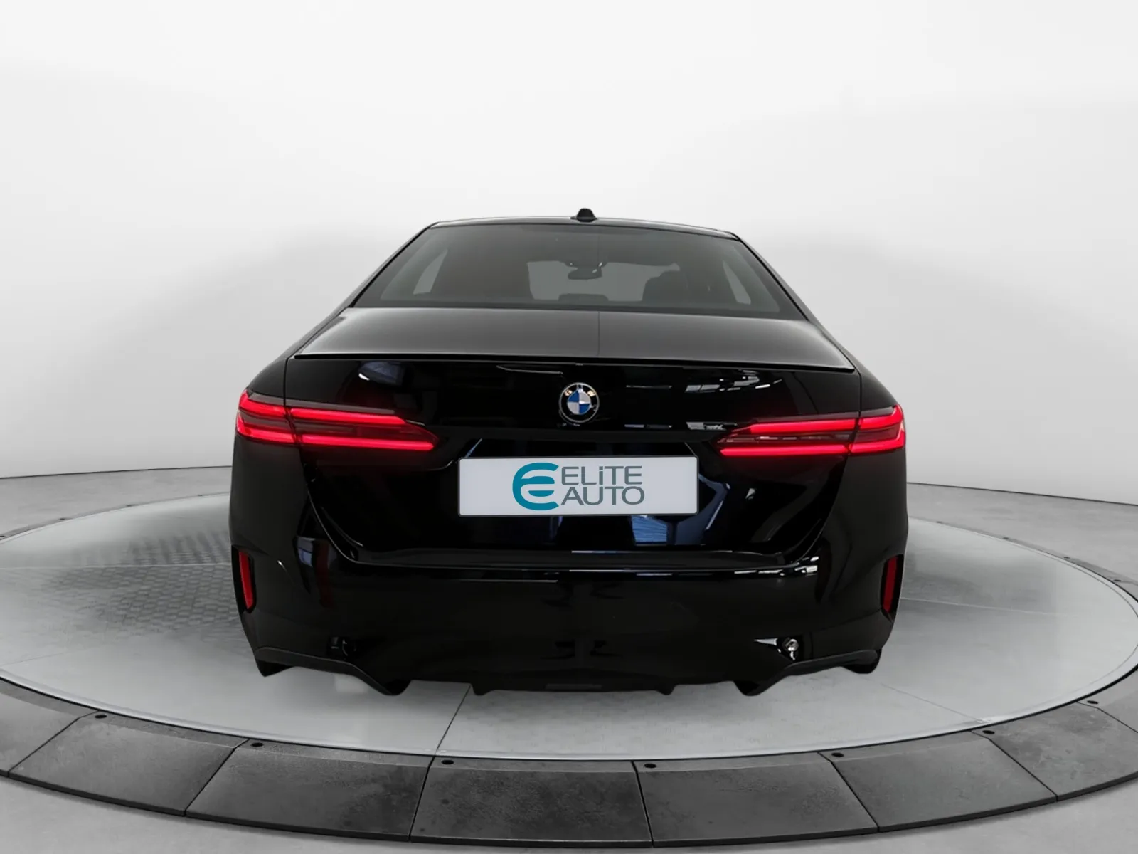 Acheter une bmw 520d xDrive 197 ch BVA8 d’occasion avec 50340km disponible immédiatement - photo 4