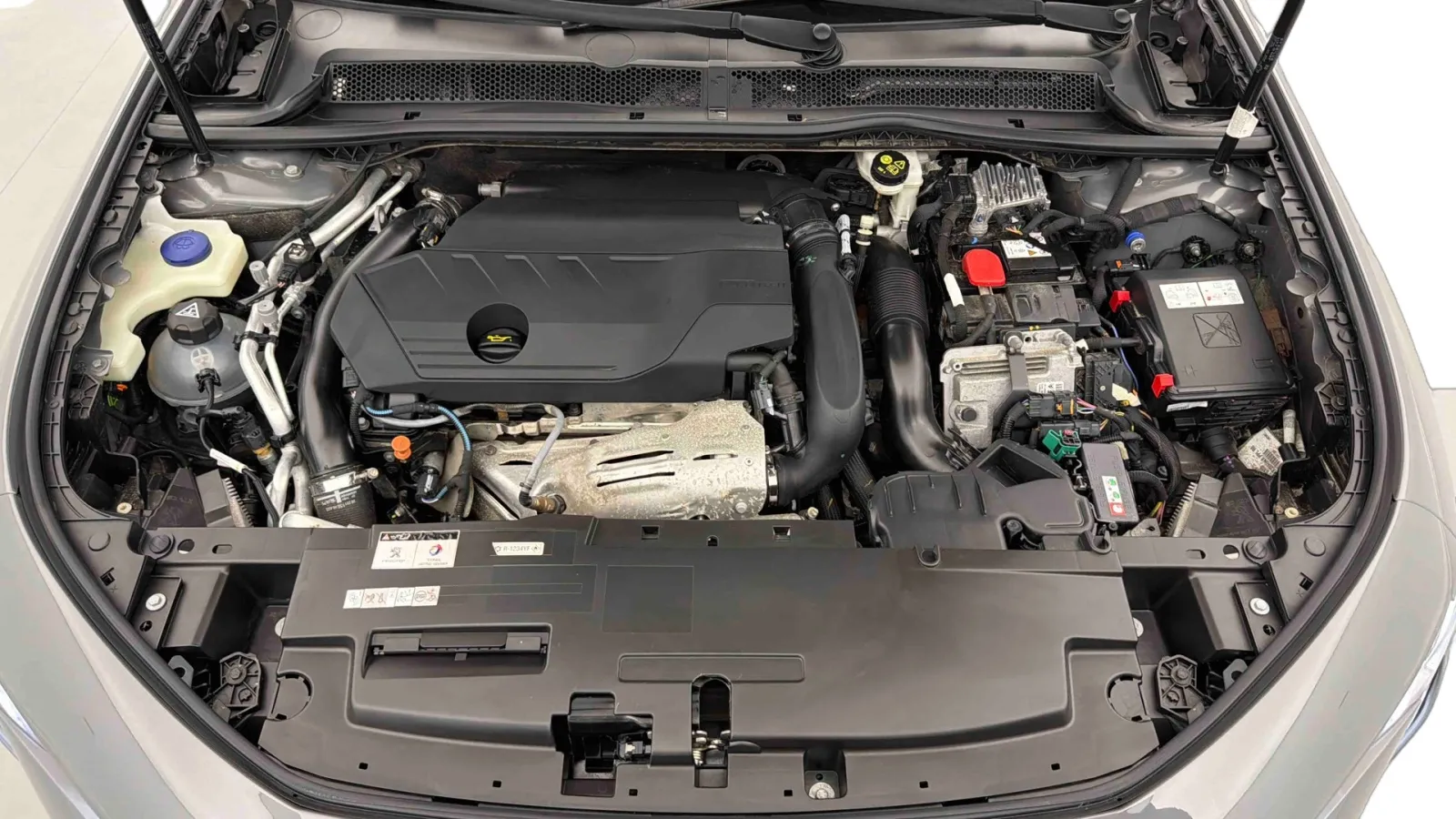 Acheter une peugeot 508 SW Hybrid4 360 e-EAT8 Peugeot Sport Engineered d’occasion avec 93272km disponible immédiatement - photo 20