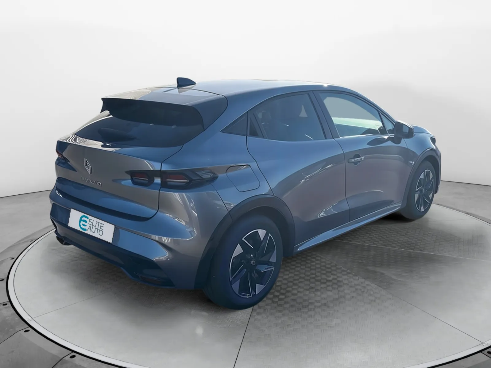 Acheter une renault Clio TCe 115 ch d’occasion avec 1943km disponible immédiatement - photo 5