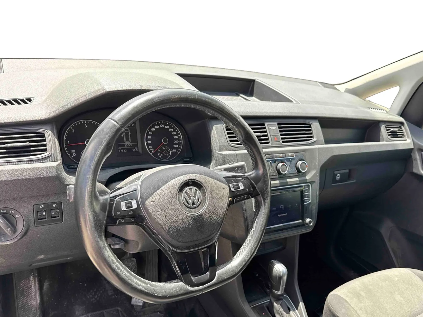 Acheter une volkswagen CADDY VAN 2.0 TDI 102 DSG6 d’occasion avec 67596km disponible immédiatement - photo 9