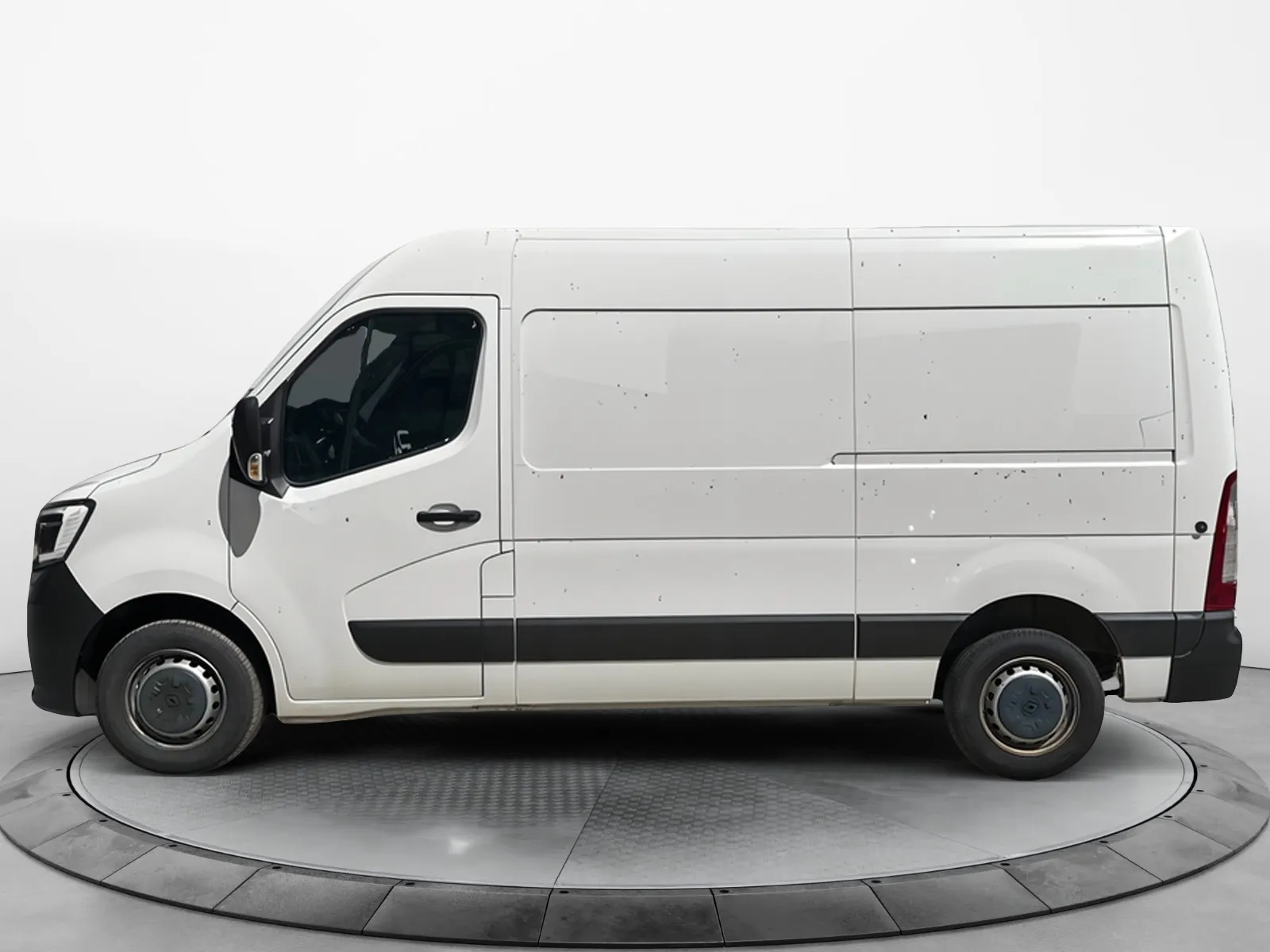 Acheter une renault MASTER FGN TRAC F3300 L2H2 BLUE DCI 135 d’occasion avec 53297km disponible immédiatement - photo 2