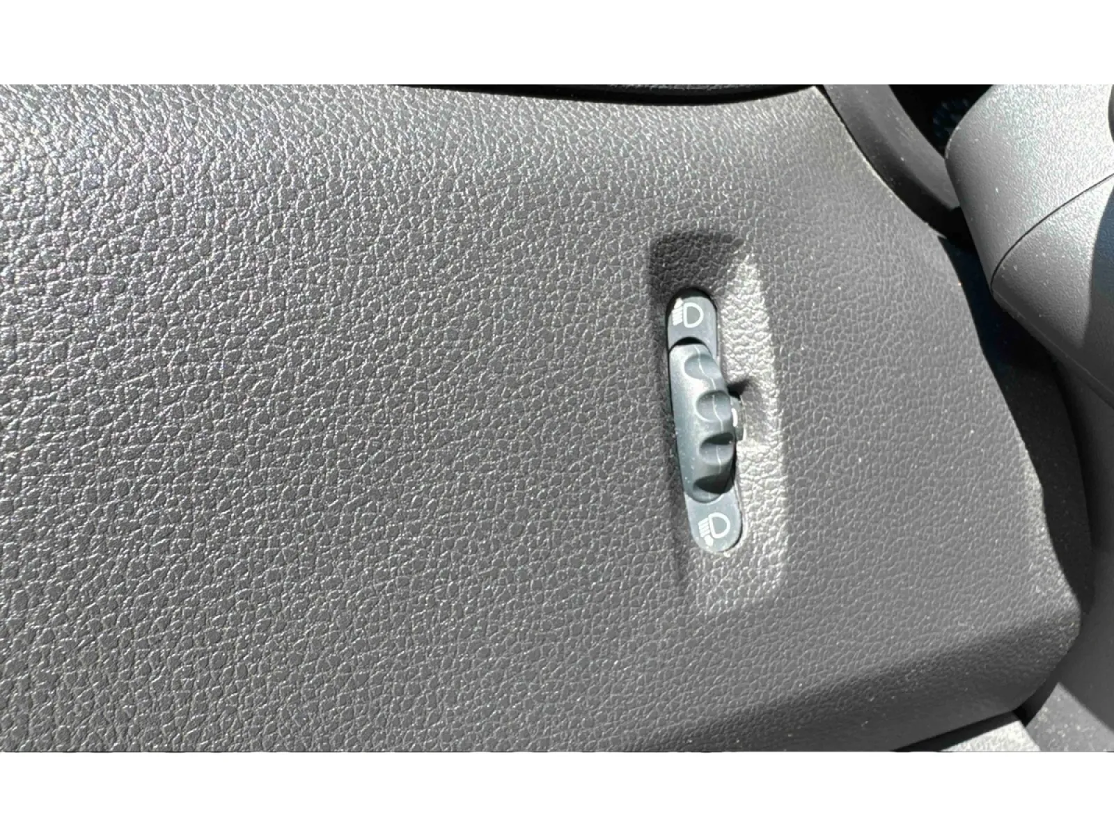 Acheter une renault MASTER FGN TRAC F3300 L2H2 BLUE DCI 135 d’occasion avec 53297km disponible immédiatement - photo 20