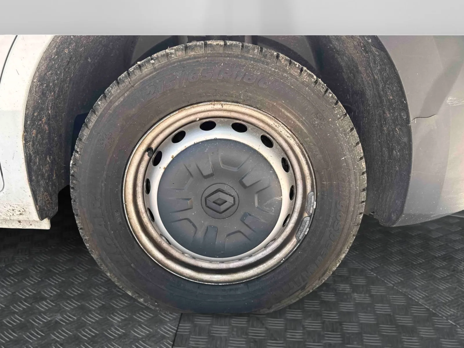 Acheter une renault MASTER FGN TRAC F3300 L2H2 BLUE DCI 135 d’occasion avec 53297km disponible immédiatement - photo 24