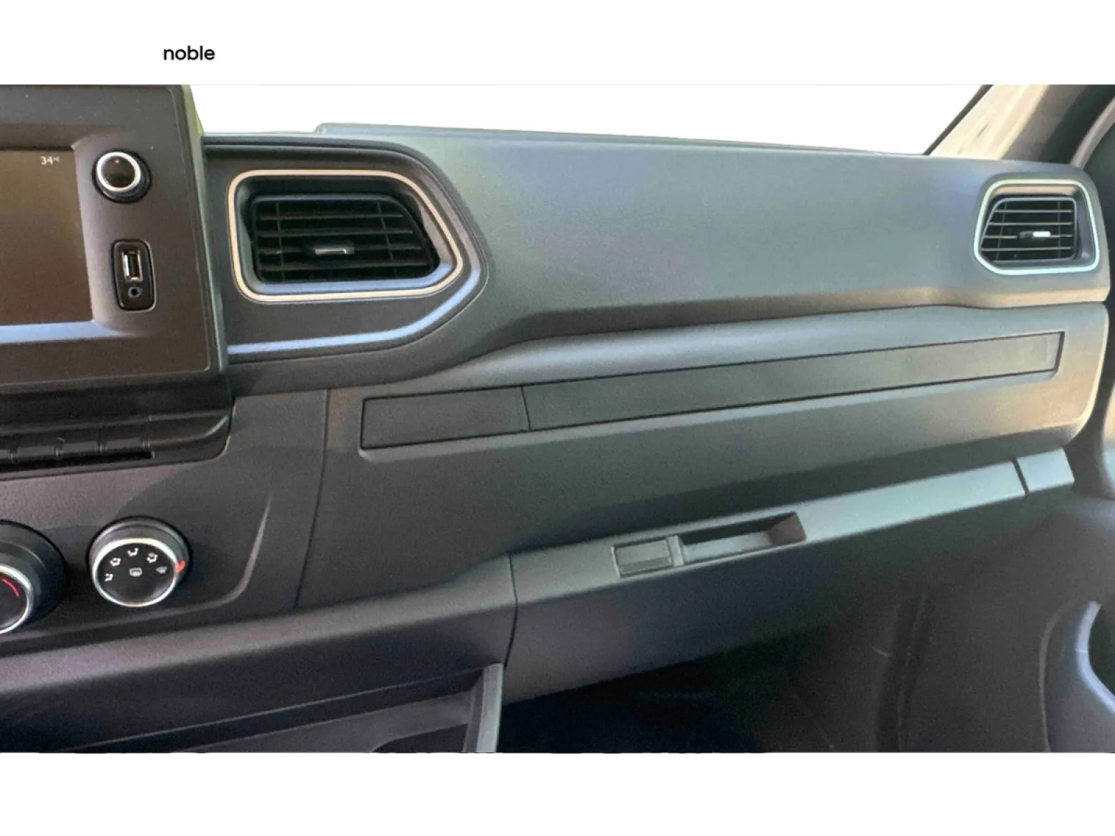 Acheter une renault MASTER FGN TRAC F3300 L2H2 BLUE DCI 135 d’occasion avec 53297km disponible immédiatement - photo 21