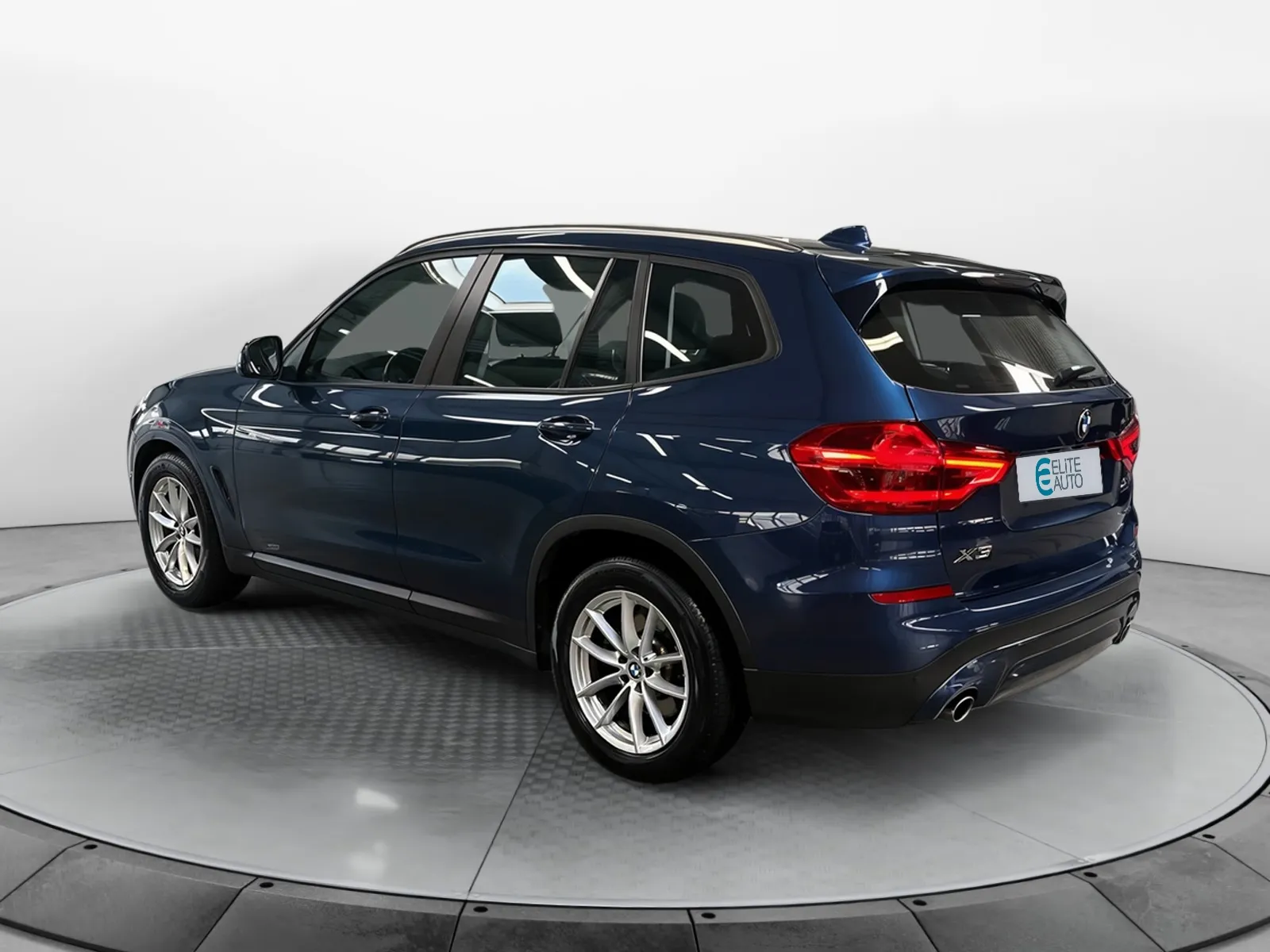 Acheter une bmw X3 sDrive18d 150ch BVA8 d’occasion avec 90716km disponible immédiatement - photo 3