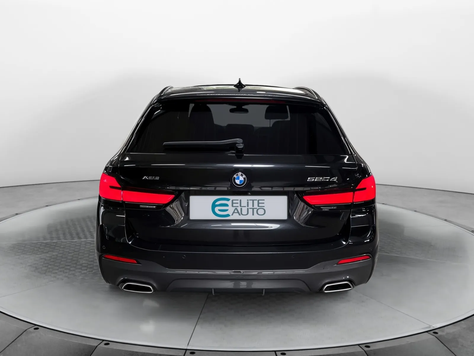 Acheter une bmw Touring 520d TwinPower Turbo xDrive 190 ch BVA8 d’occasion avec 96355km disponible immédiatement - photo 4