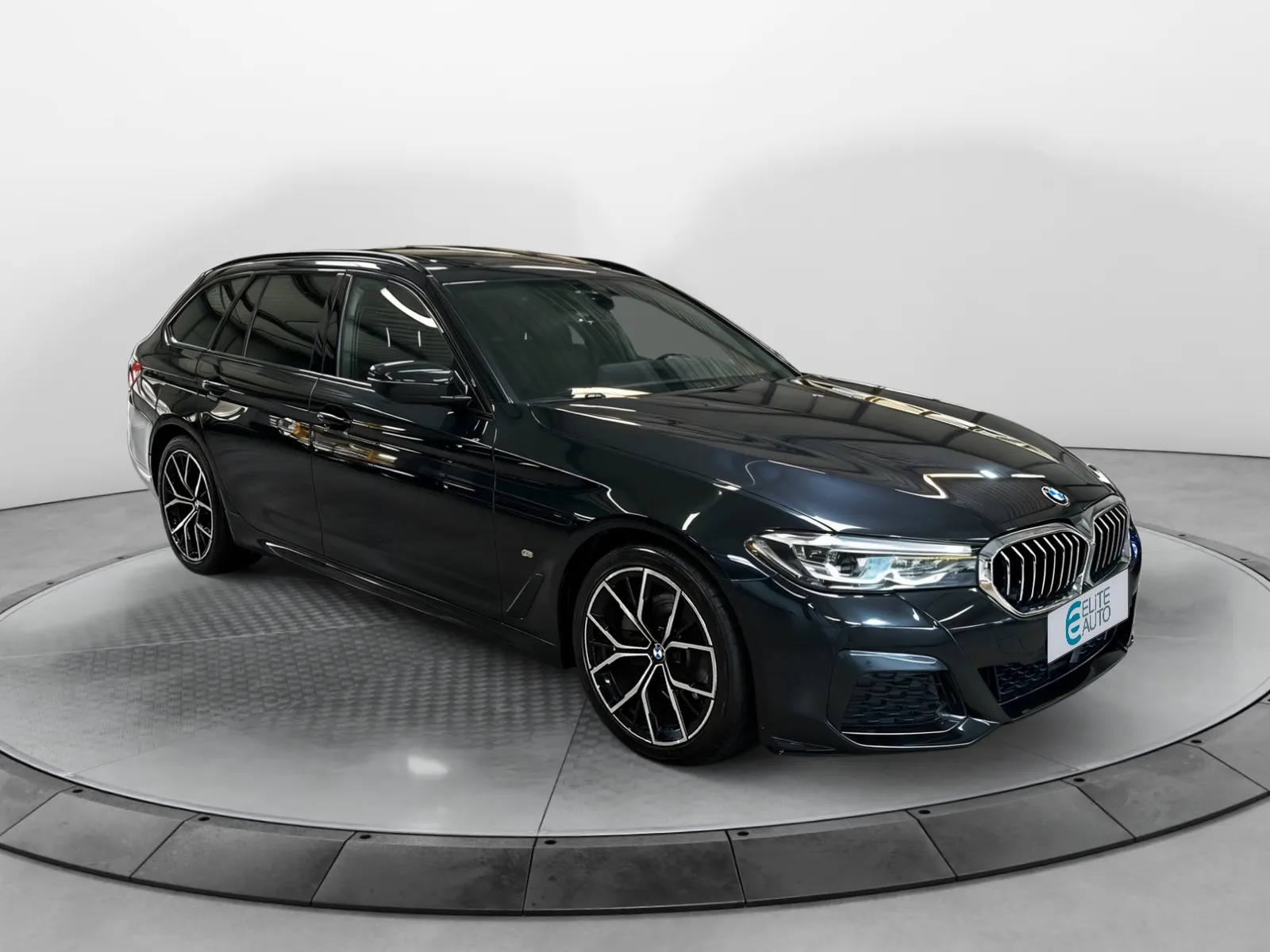 Acheter une bmw Touring 520d TwinPower Turbo xDrive 190 ch BVA8 d’occasion avec 96355km disponible immédiatement - photo 7