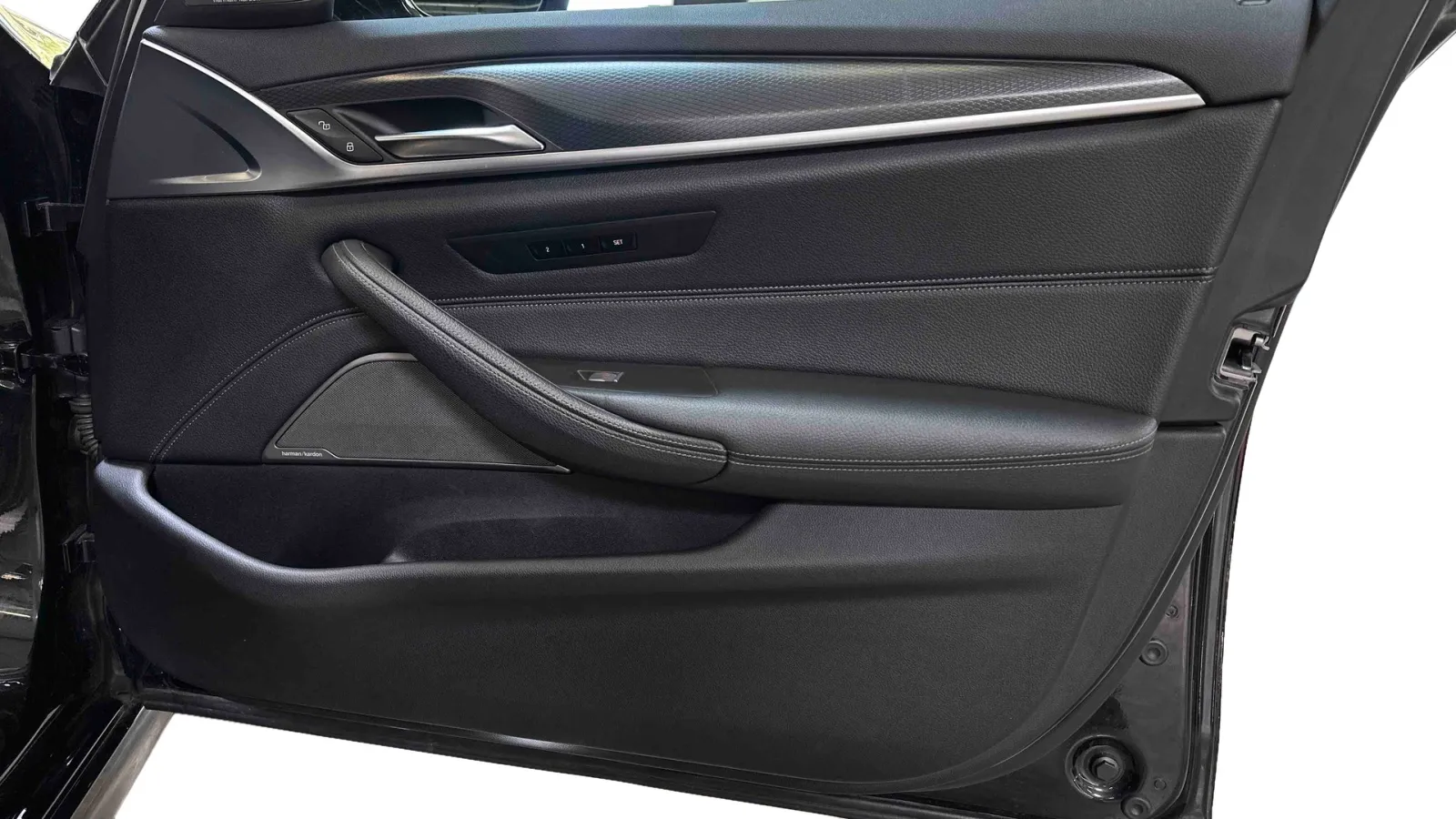 Acheter une bmw Touring 520d TwinPower Turbo xDrive 190 ch BVA8 d’occasion avec 96355km disponible immédiatement - photo 28