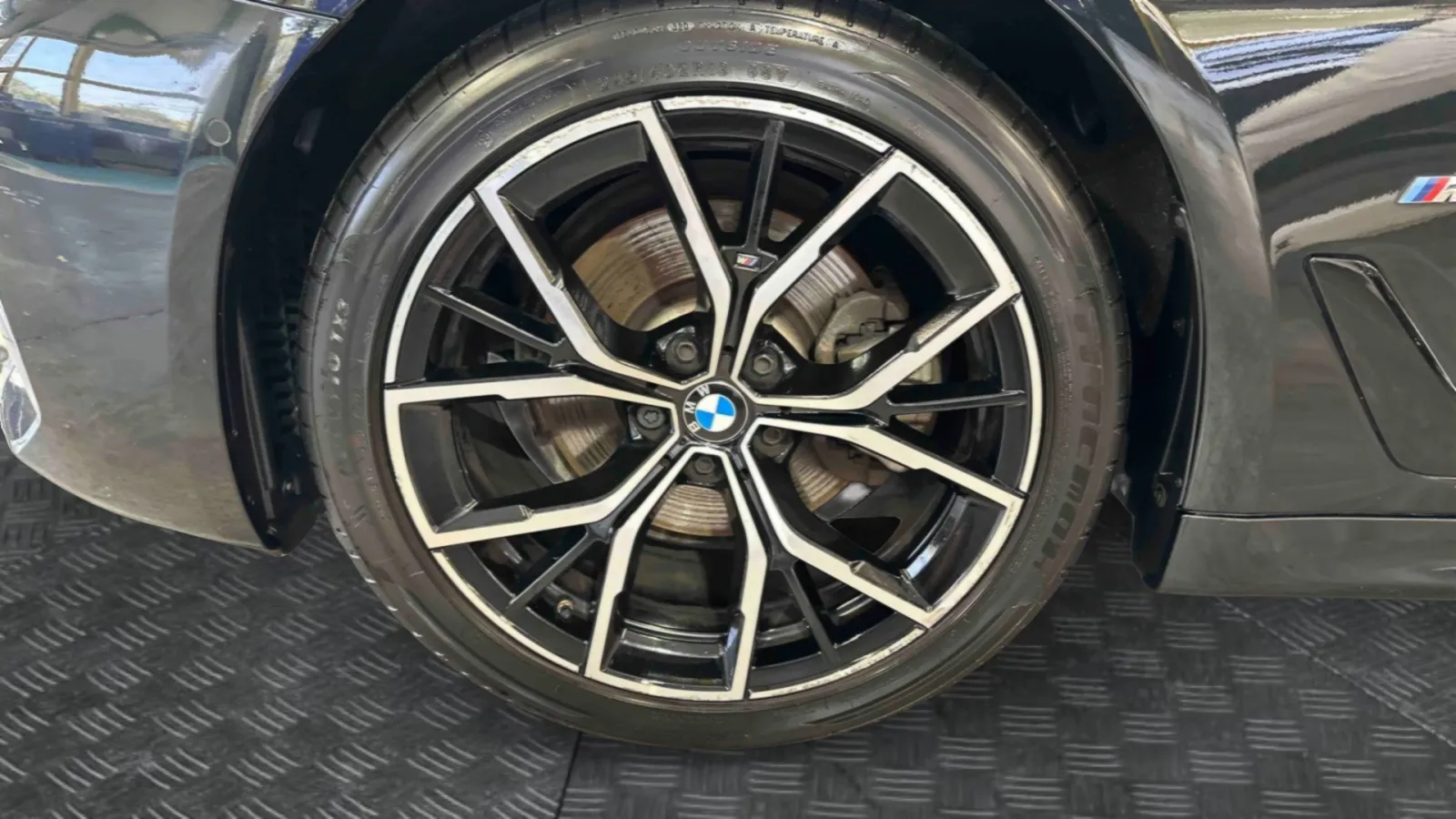 Acheter une bmw Touring 520d TwinPower Turbo xDrive 190 ch BVA8 d’occasion avec 96355km disponible immédiatement - photo 17
