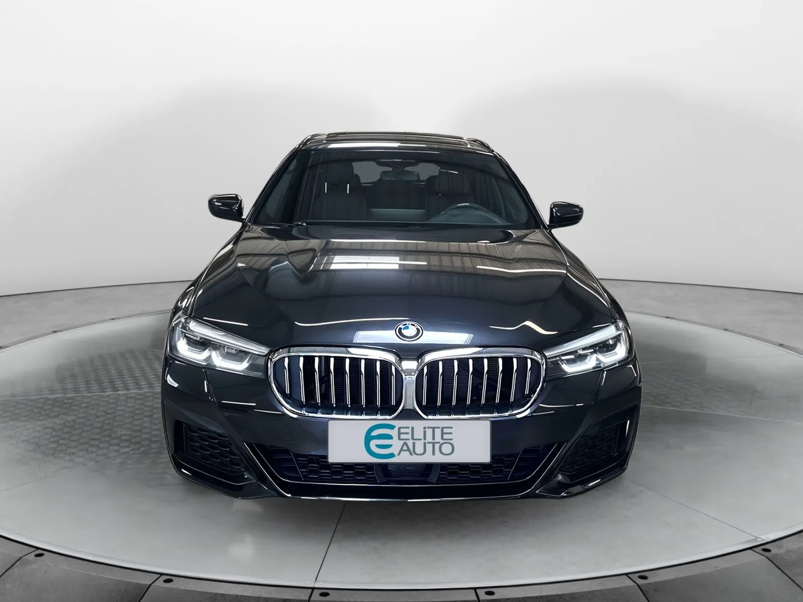 Acheter une bmw Touring 520d TwinPower Turbo xDrive 190 ch BVA8 d’occasion avec 96355km disponible immédiatement - photo 8