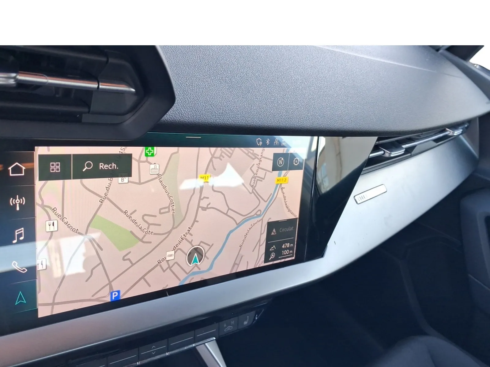 Acheter une audi A3 Sportback 30 TFSI Mild Hybrid 110 S tronic 7 d’occasion avec 83049km disponible immédiatement - photo 20