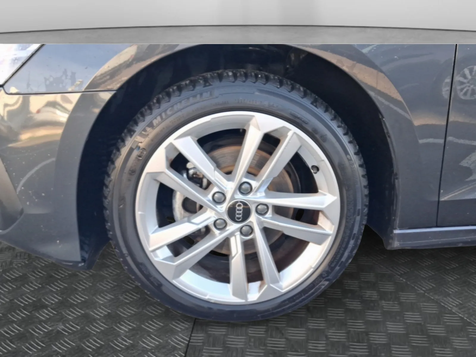 Acheter une audi A3 Sportback 30 TFSI Mild Hybrid 110 S tronic 7 d’occasion avec 83049km disponible immédiatement - photo 18
