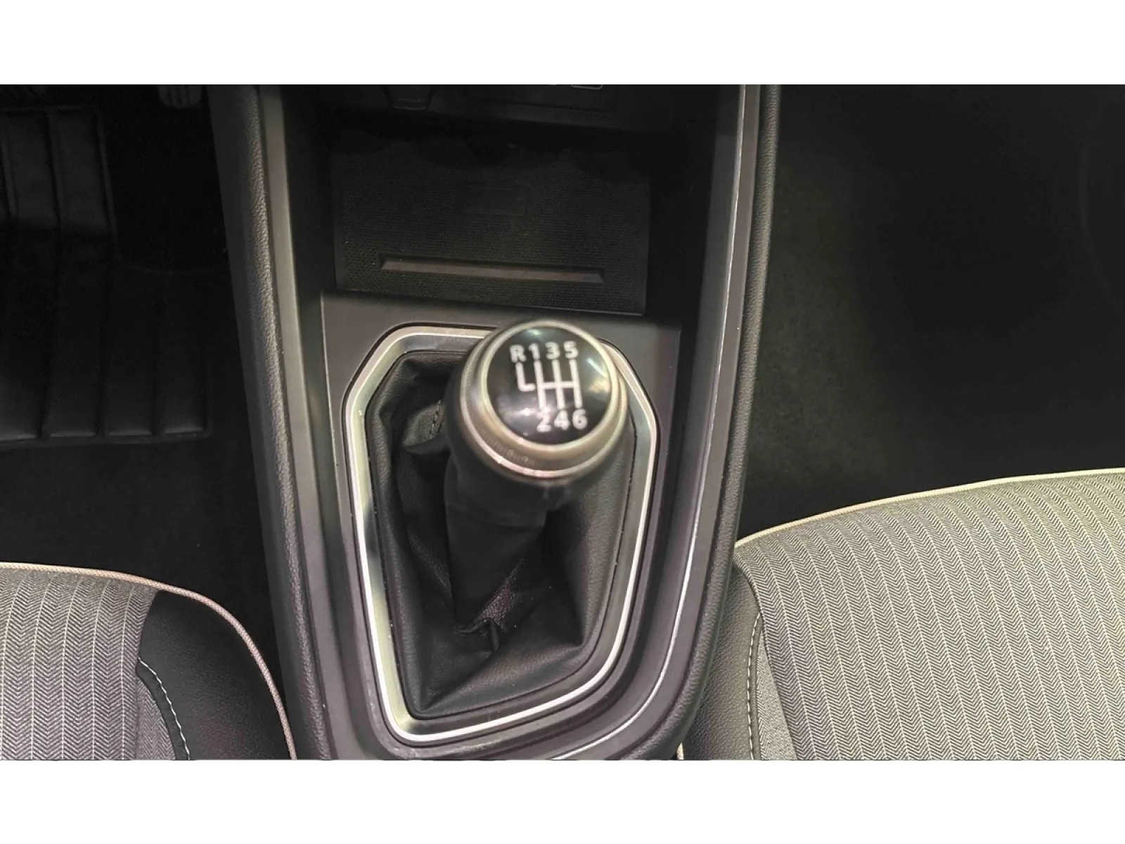 Acheter une renault Clio TCe 90 ch GSR2 d’occasion avec 21261km disponible immédiatement - photo 22