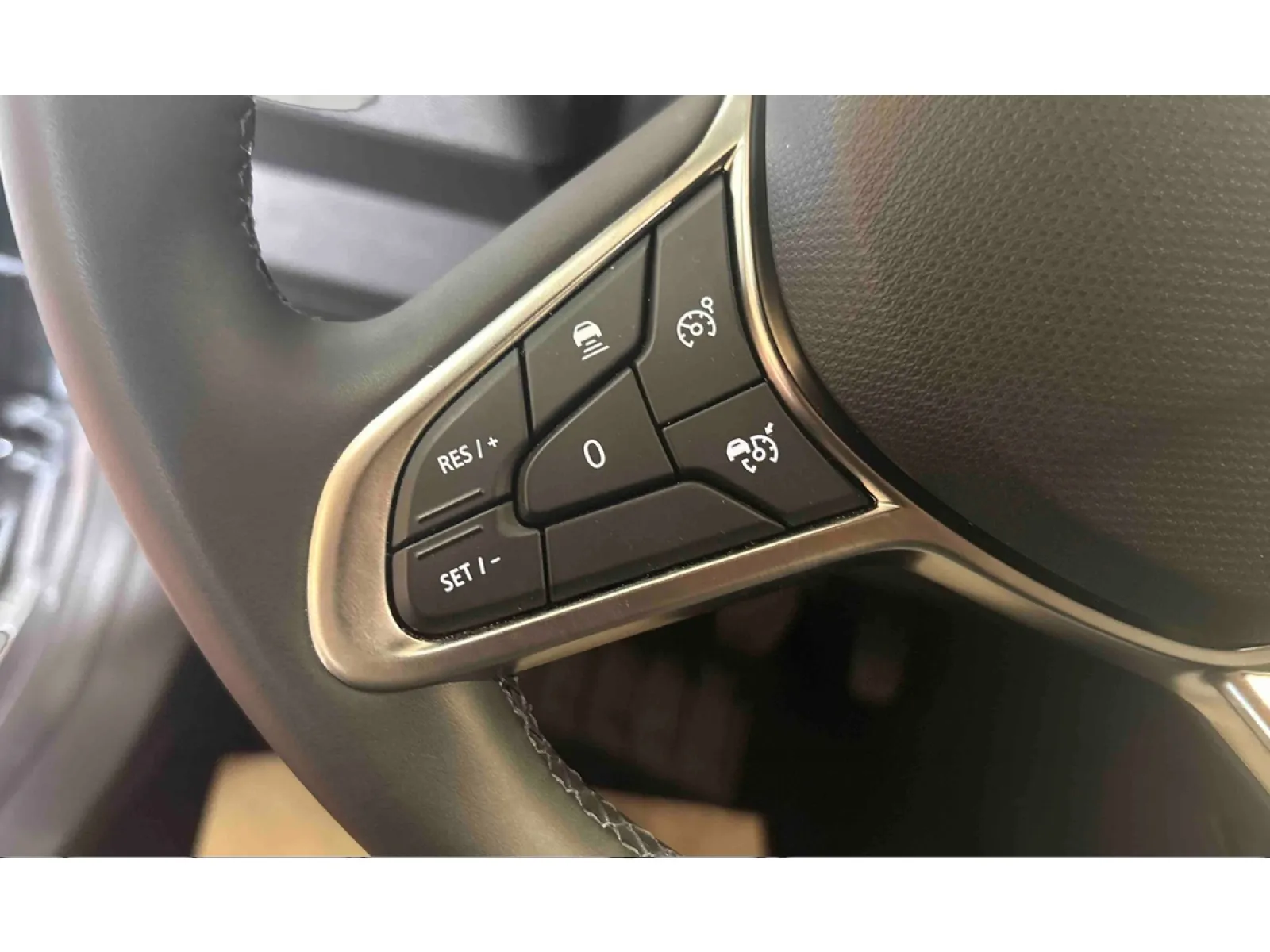 Acheter une renault Clio TCe 90 ch GSR2 d’occasion avec 21261km disponible immédiatement - photo 18