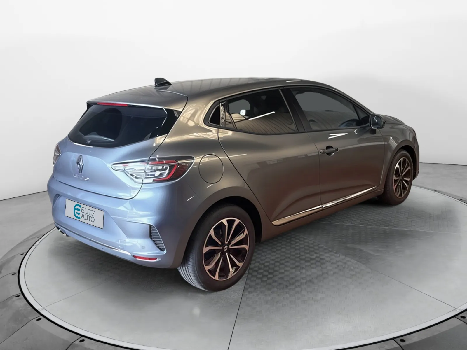 Acheter une renault Clio TCe 90 ch GSR2 d’occasion avec 21261km disponible immédiatement - photo 5