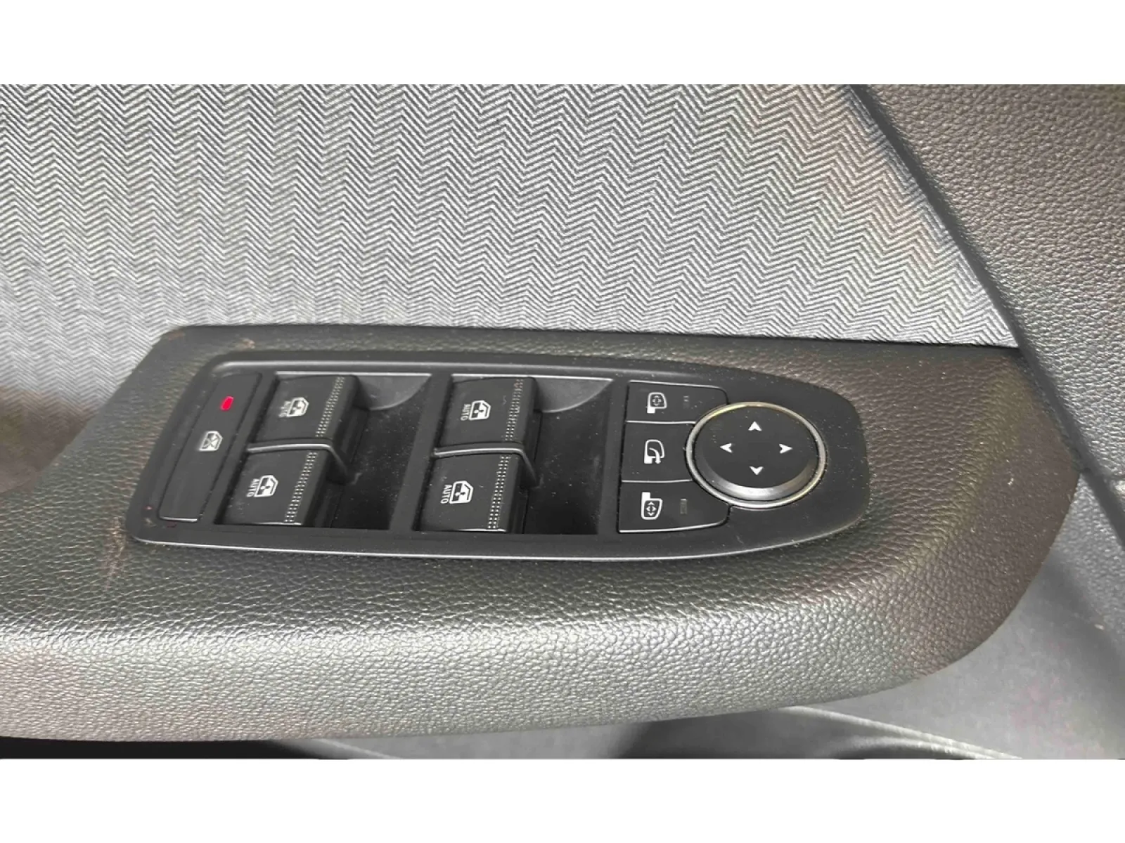 Acheter une renault Clio TCe 90 ch GSR2 d’occasion avec 21261km disponible immédiatement - photo 20
