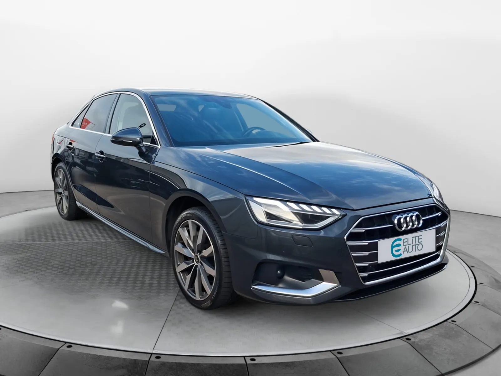 Acheter une audi A4 40 TFSI 204 S tronic 7 d’occasion avec 88300km disponible immédiatement - photo 7