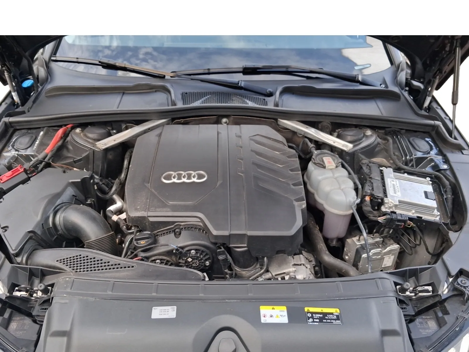 Acheter une audi A4 40 TFSI 204 S tronic 7 d’occasion avec 88300km disponible immédiatement - photo 18