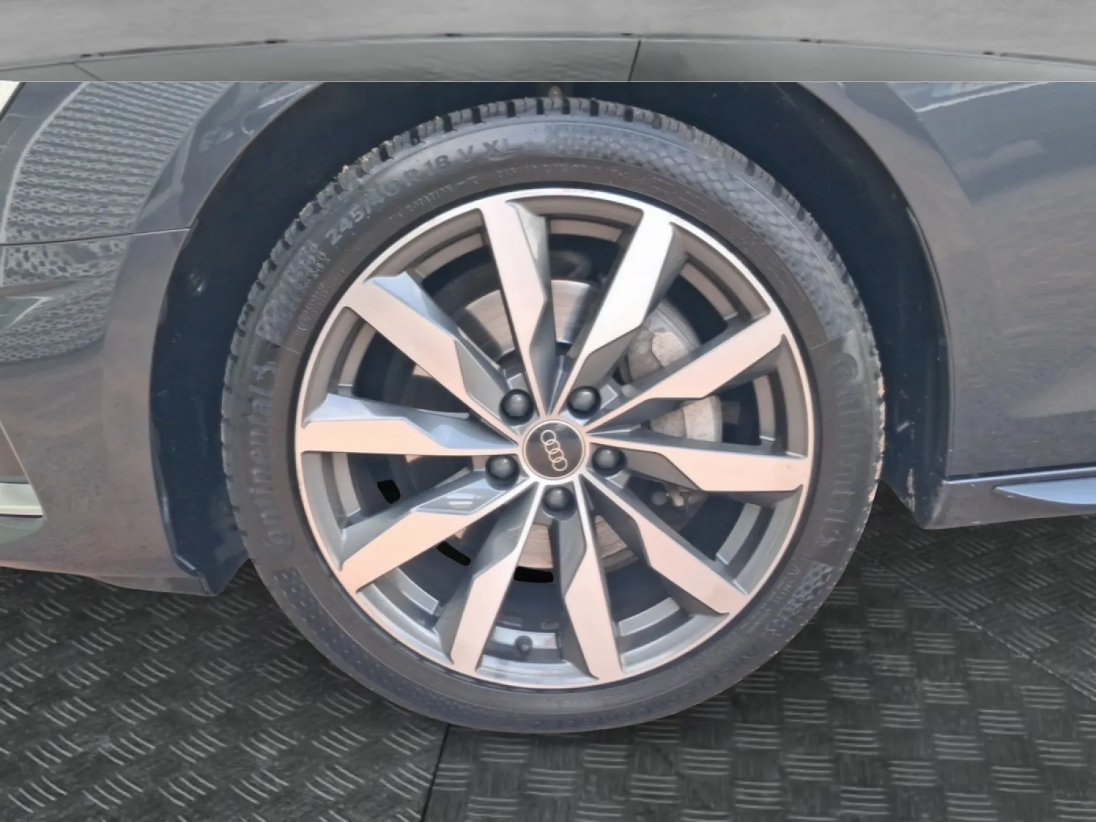 Acheter une audi A4 40 TFSI 204 S tronic 7 d’occasion avec 88300km disponible immédiatement - photo 19