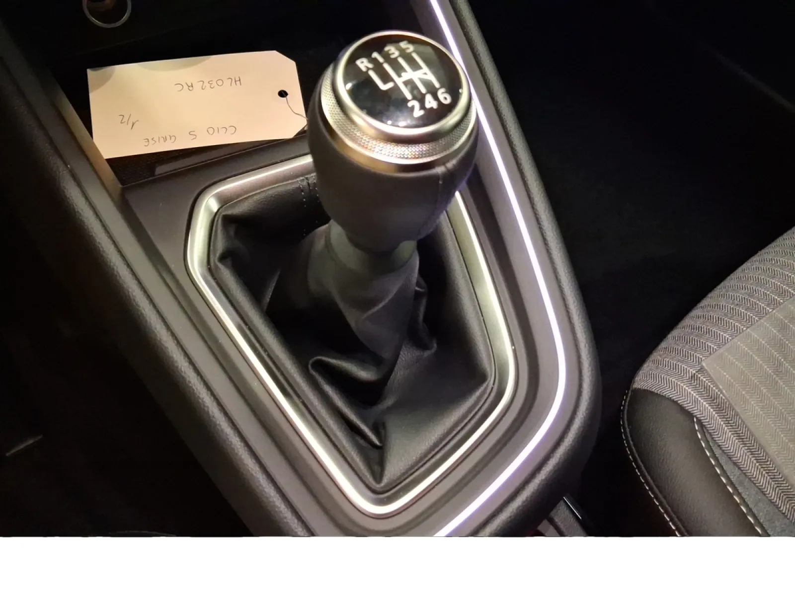 Acheter une renault Clio TCe 90 ch GSR2 d’occasion avec 10km disponible immédiatement - photo 22