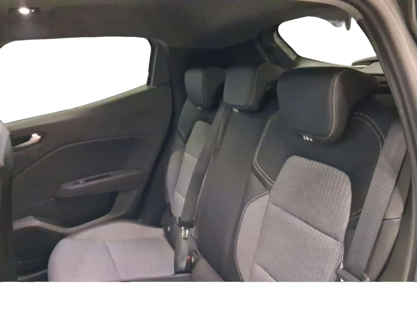 Acheter une renault Clio TCe 90 ch GSR2 d’occasion avec 10km disponible immédiatement - photo 12