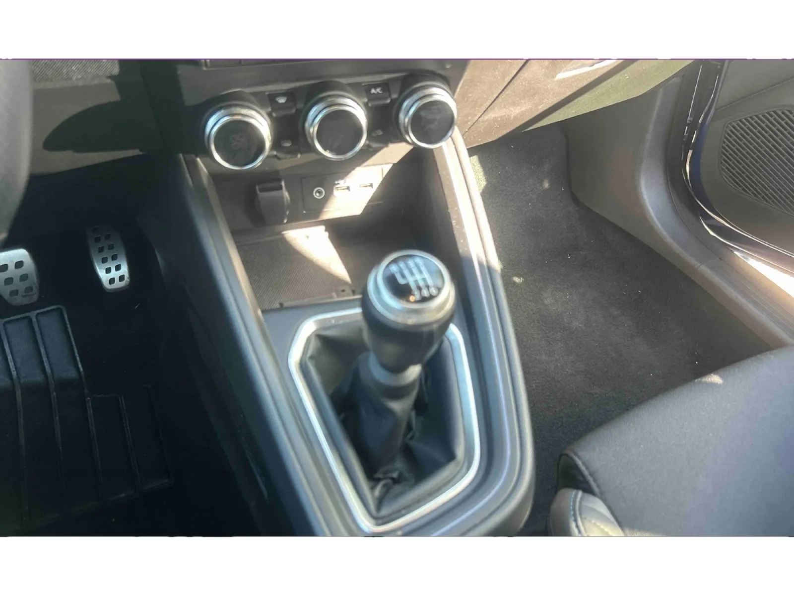 Acheter une renault Clio TCe 90 ch GSR2 d’occasion avec 20837km disponible immédiatement - photo 22