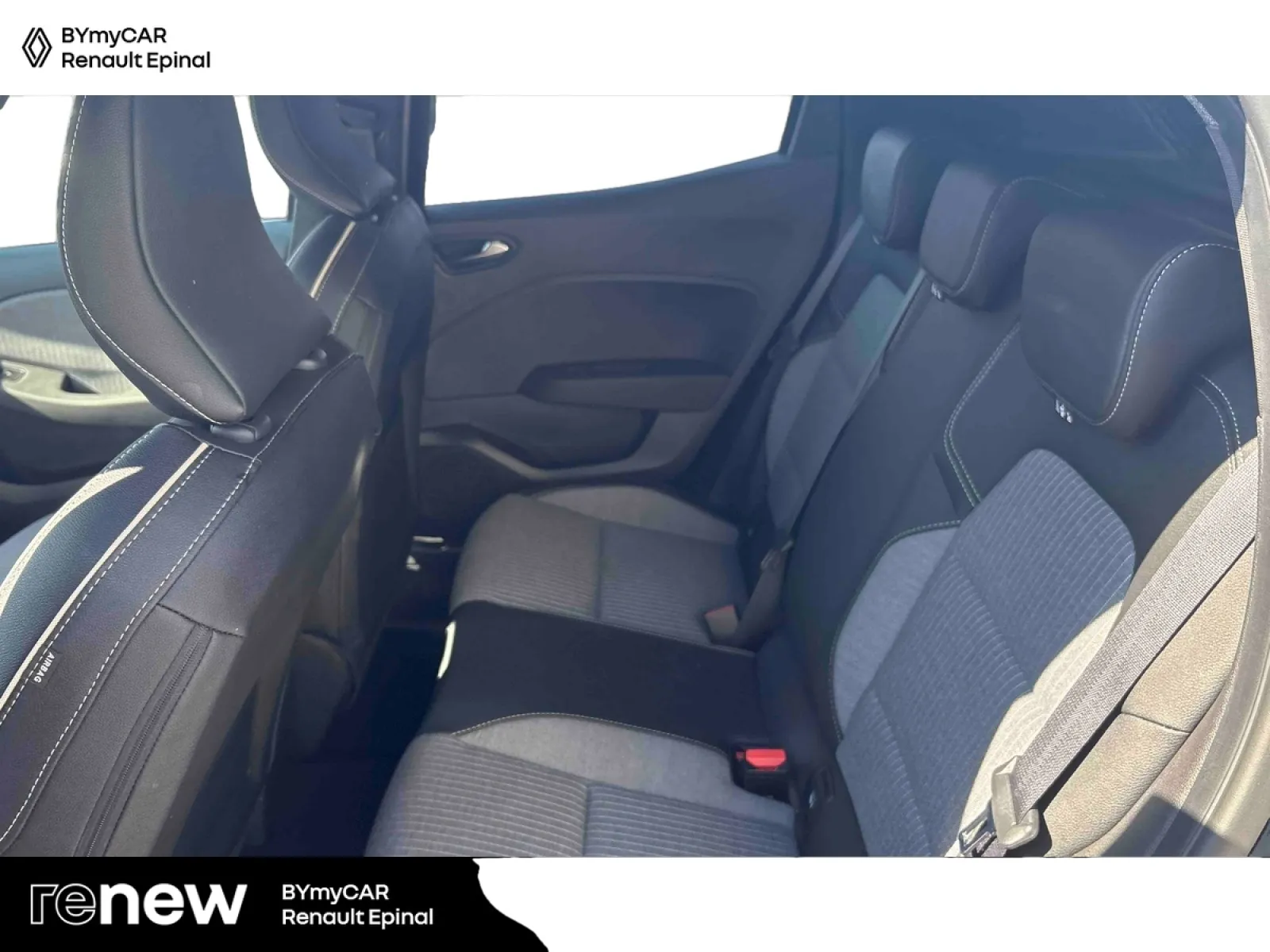 Acheter une renault Clio TCe 90 ch GSR2 d’occasion avec 15995km disponible immédiatement - photo 12